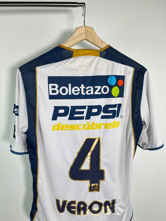 Jersey Pumas Local 2004 2005 Darío Verón (L)