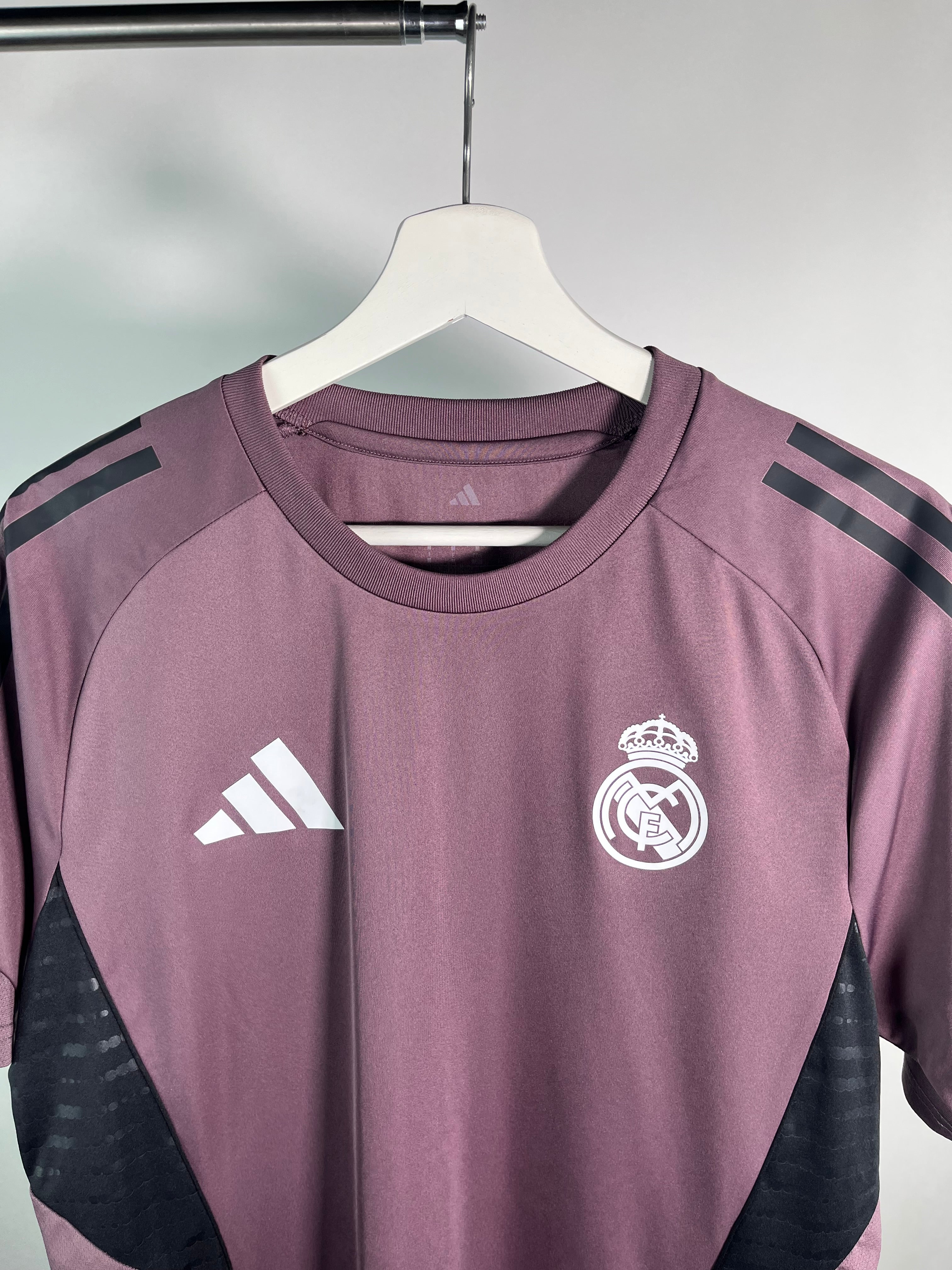 Jersey Real Madrid Entrenamiento 2025 2026 (M)