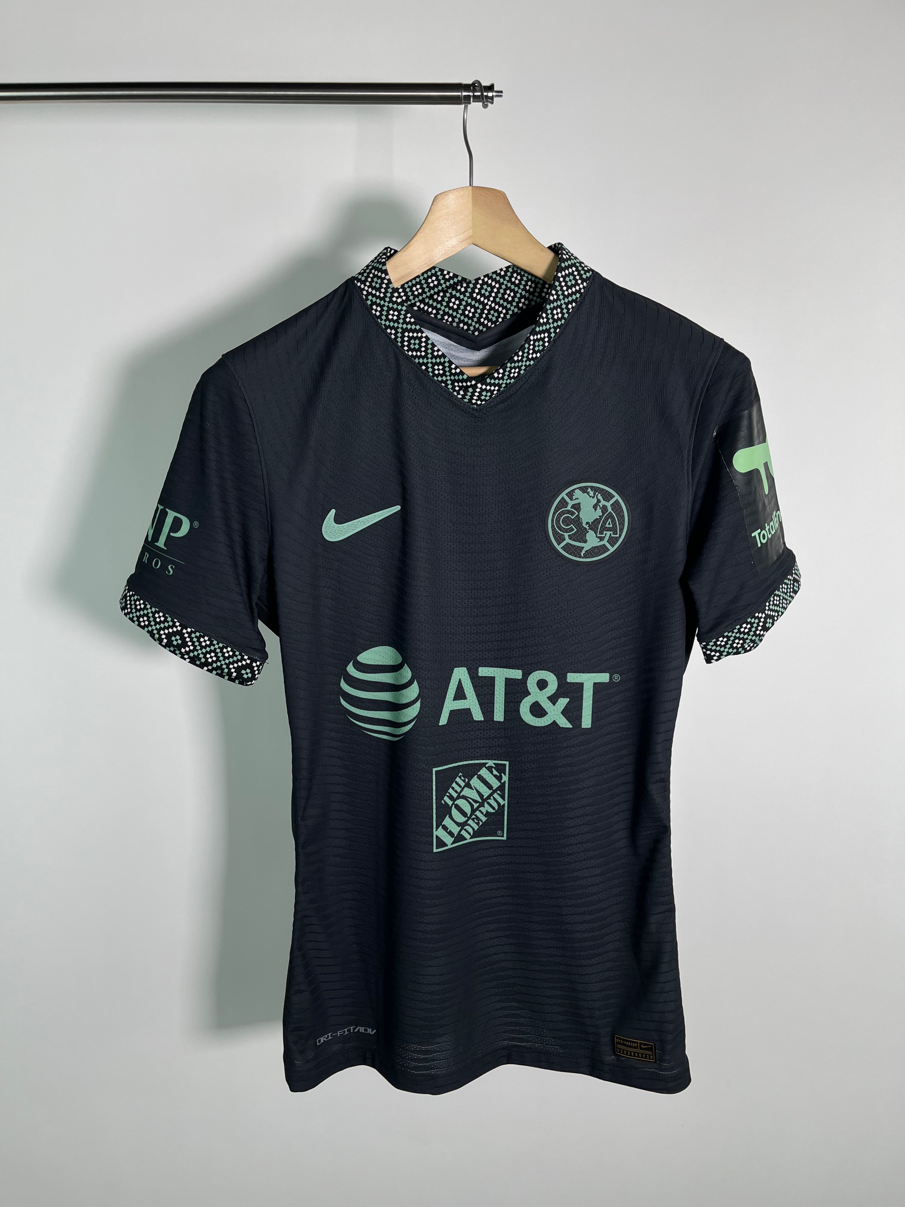 Jersey Club America Tercera 2021 2022 Utilería Santiago Naveda (M)