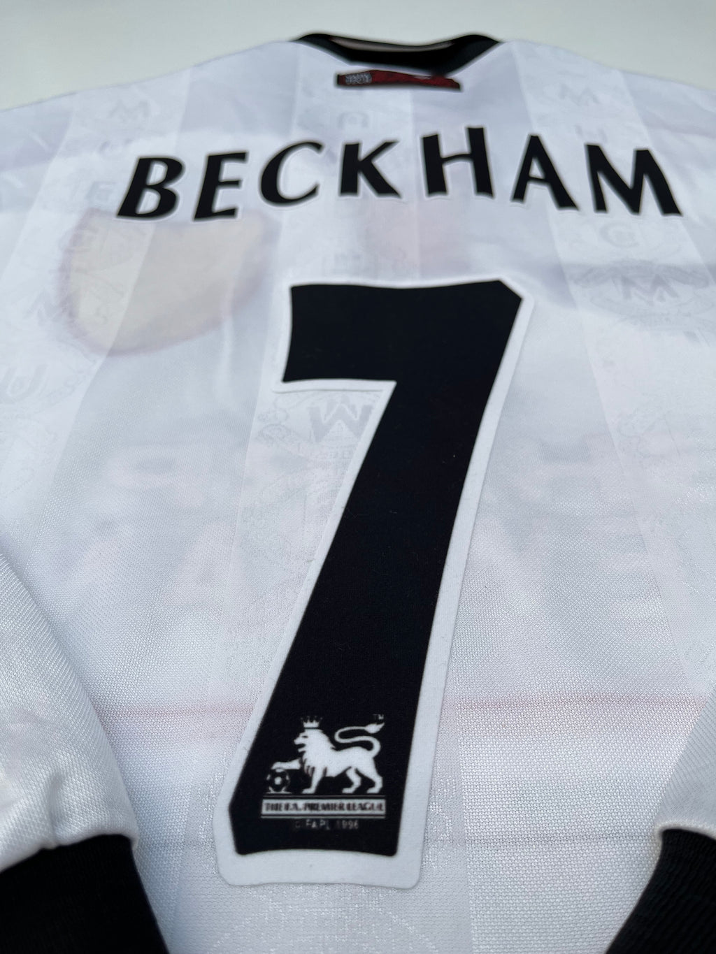 Jersey Manchester United Visita 1998 1999 Manga Larga David Beckham (XL)