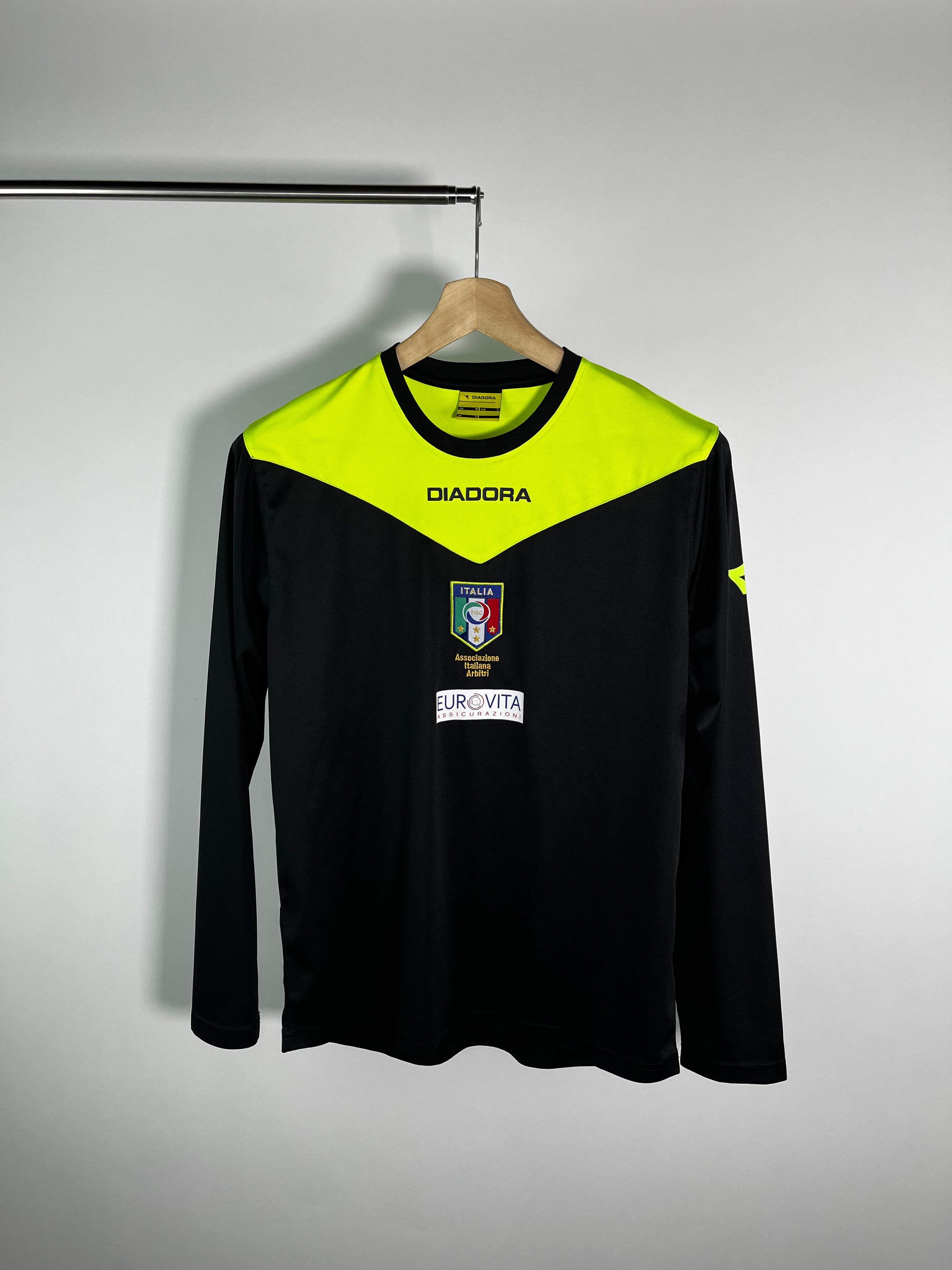 Jersey Italia Arbitro 2015 2017 Utilería (S)