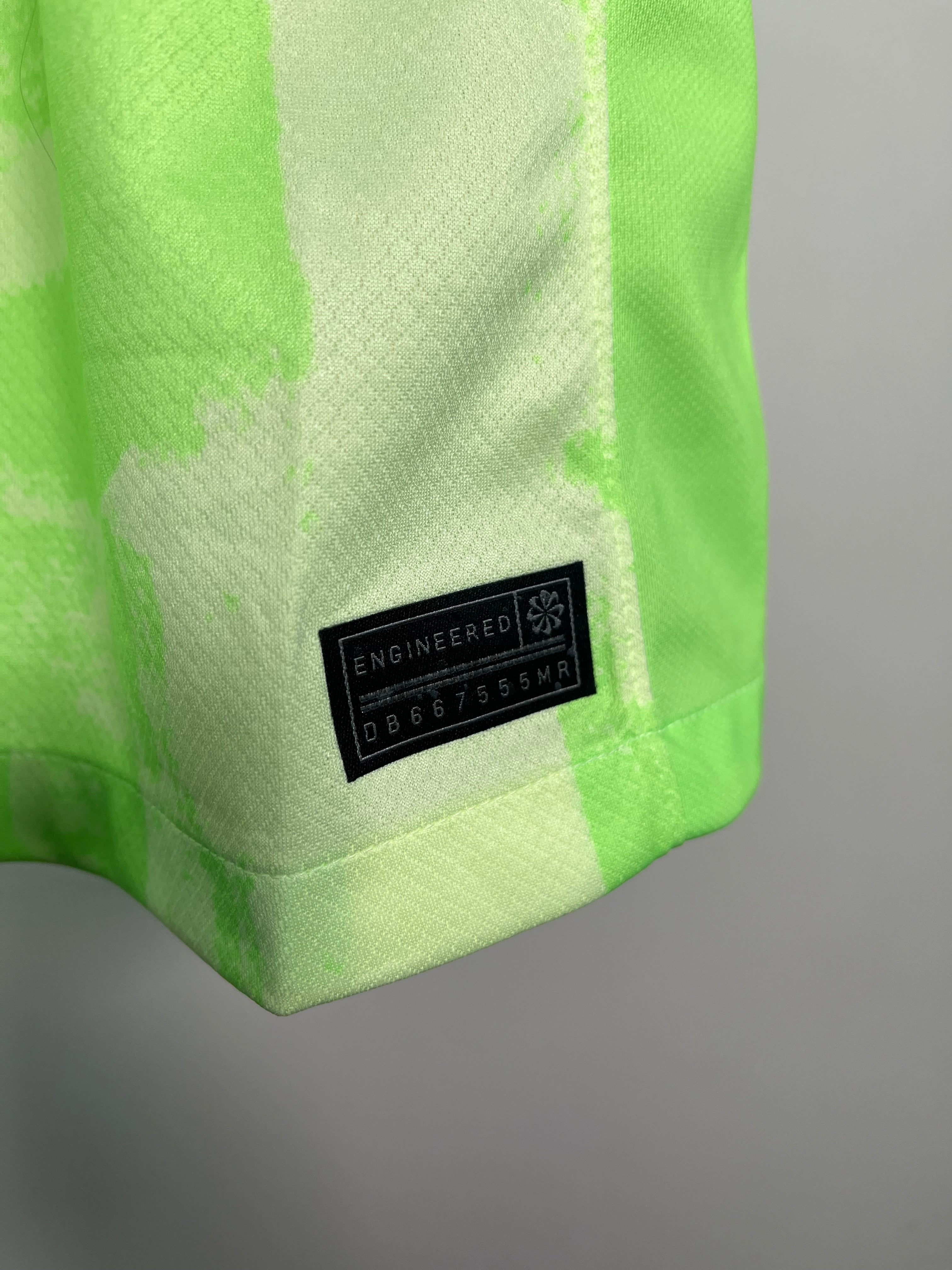 Jersey Barcelona Tercera 2024 2025 *C/Etiquetas* (M Mujer)
