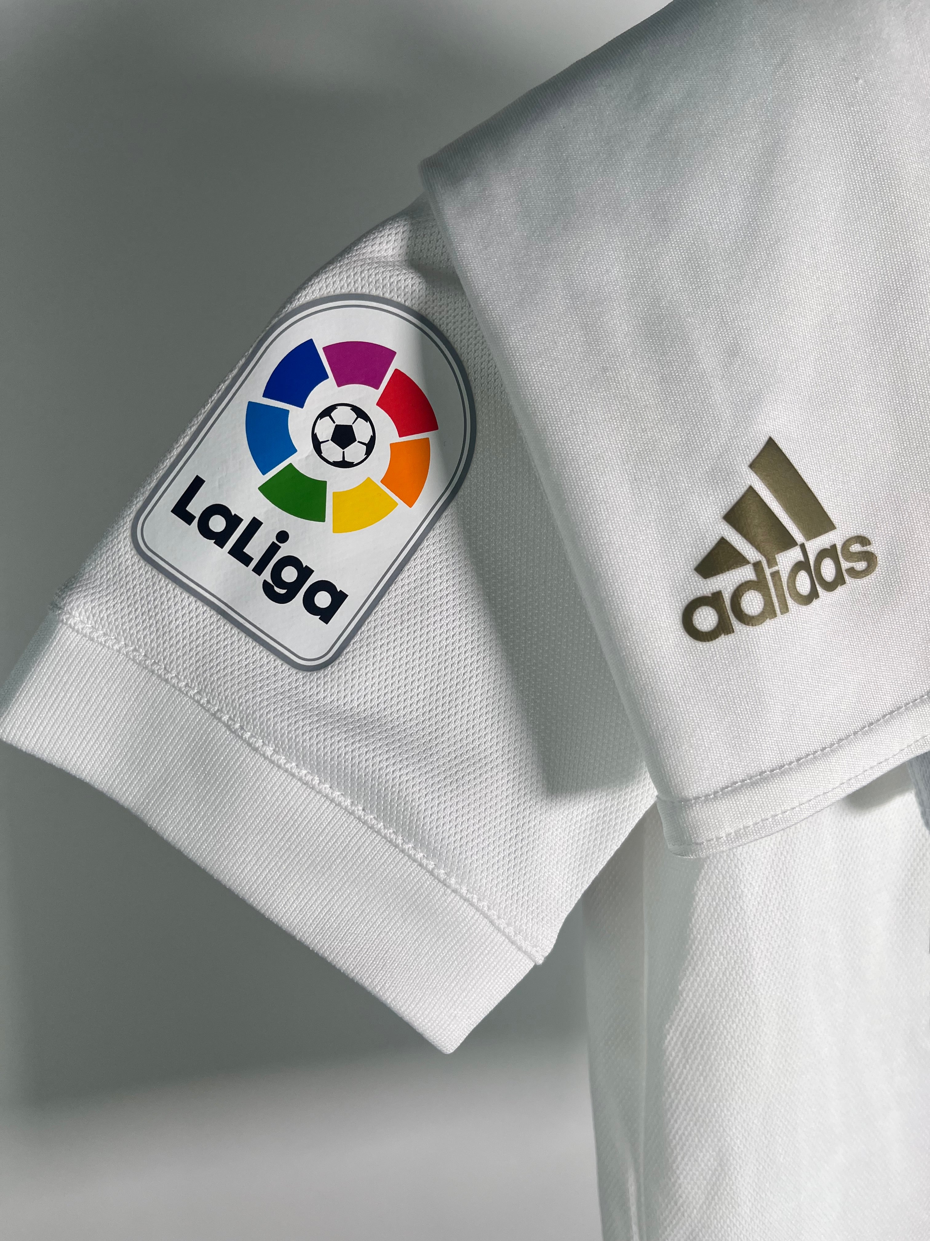 Jersey Valencia Local 2018 2019 *Incluye Short* (XXS Niño)