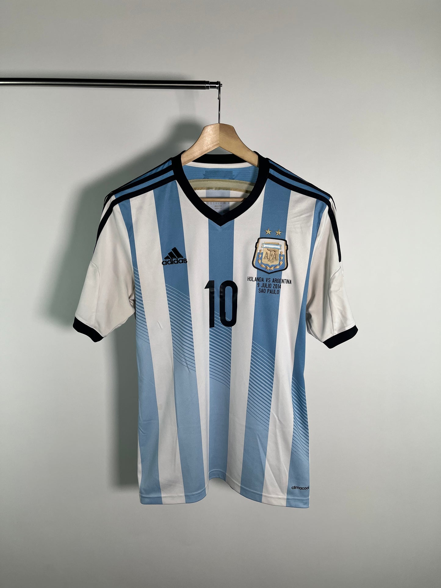 Jersey Argentina Local 2014 2015 *March Detail vs Holanda* Lionel Messi (M)