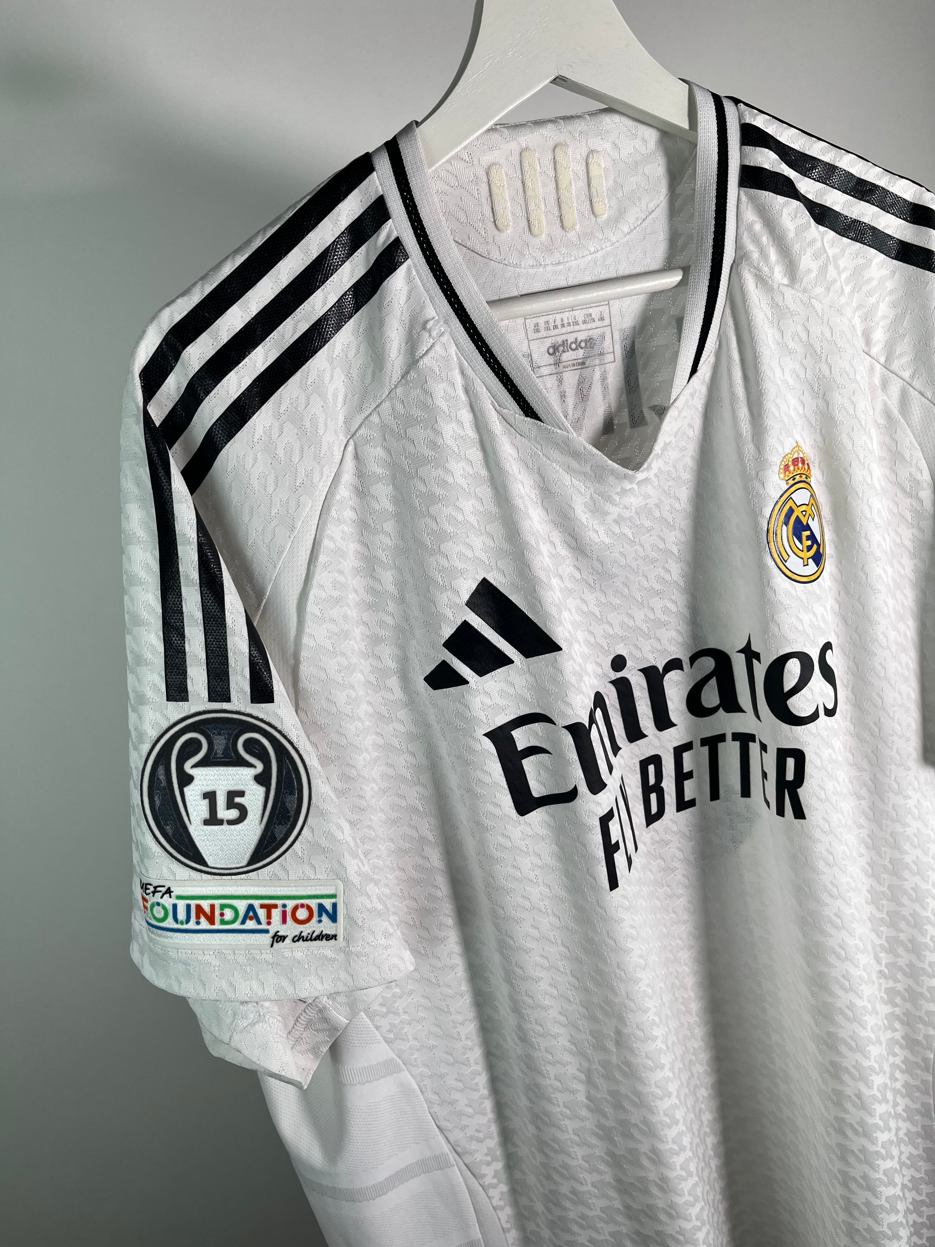 Jersey Real Madrid Local 2024 2025 Versión Jugador Jude Bellingham (XXL)