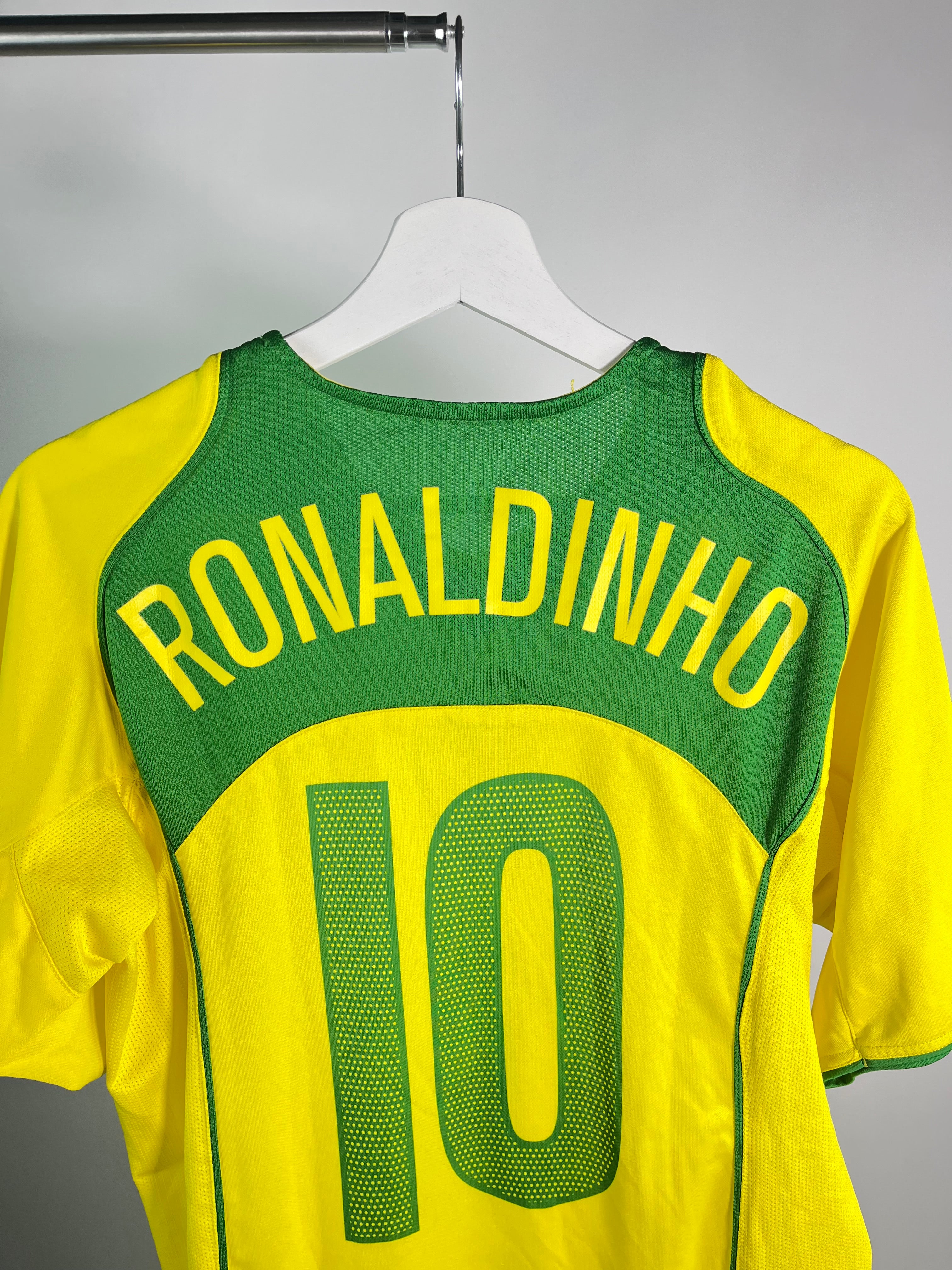 Jersey Brasil Local 2004 2006 Ronaldinho (S)