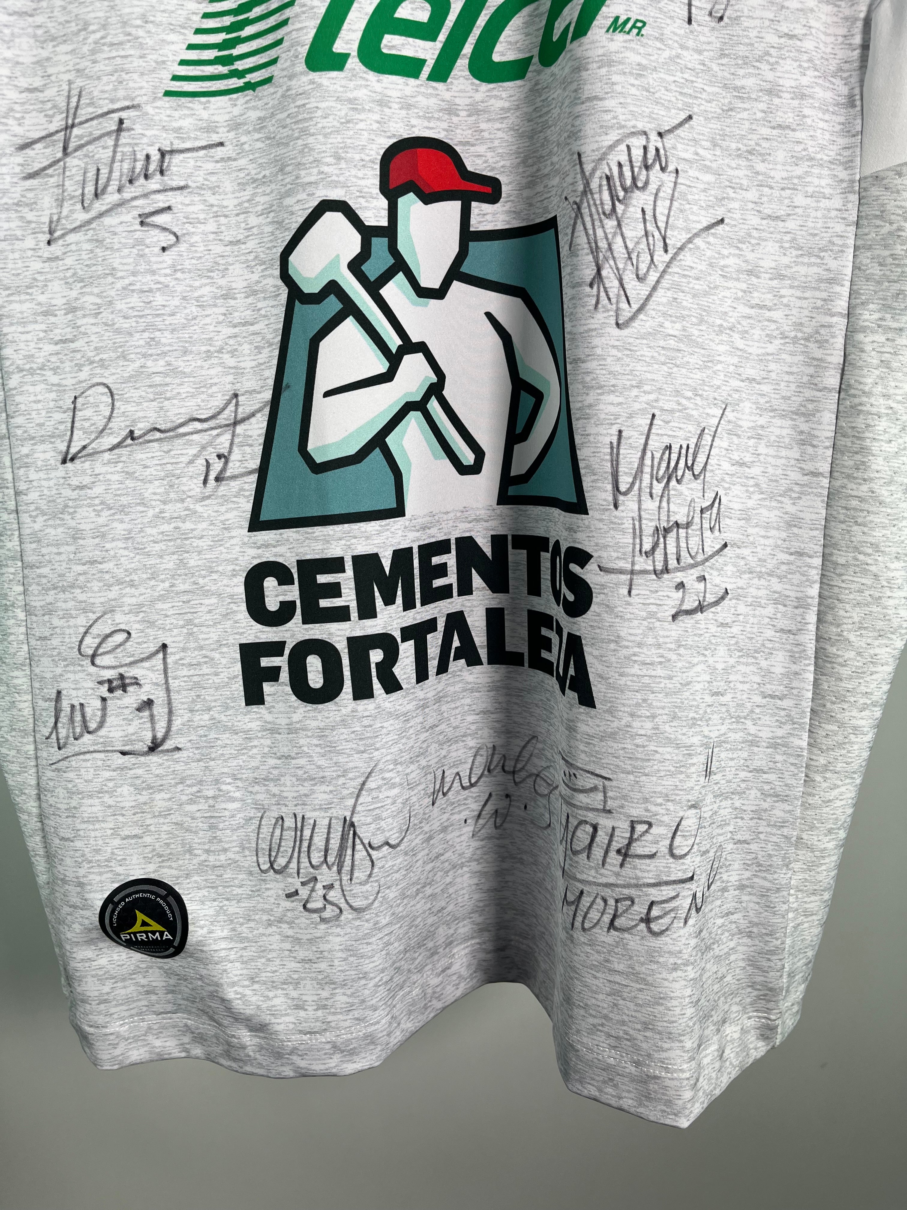 Jersey León Visita 2018 2019 Autografiado (S)