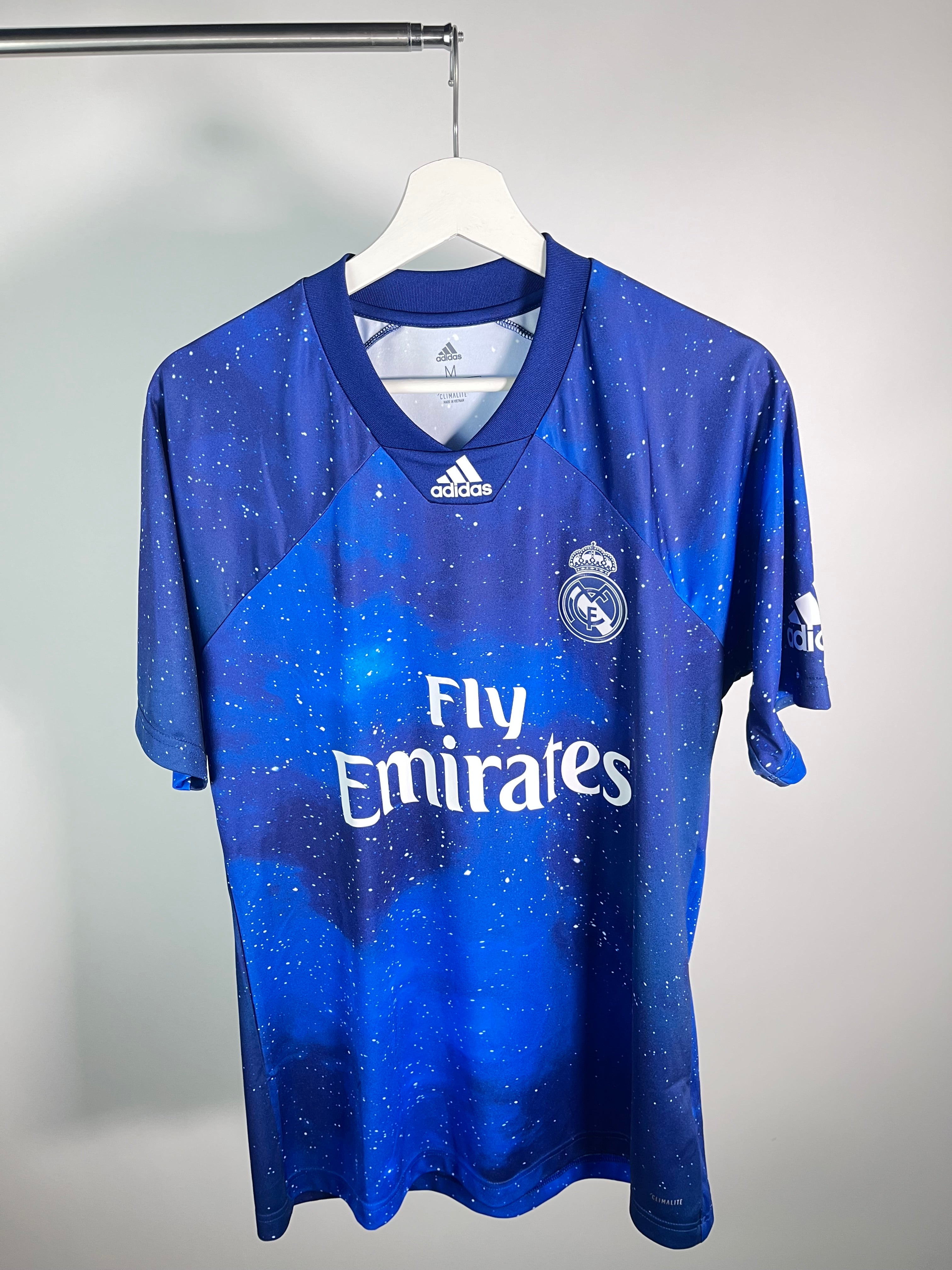 Jersey Real Madrid Especial EA Sports 2018 2019 (M)