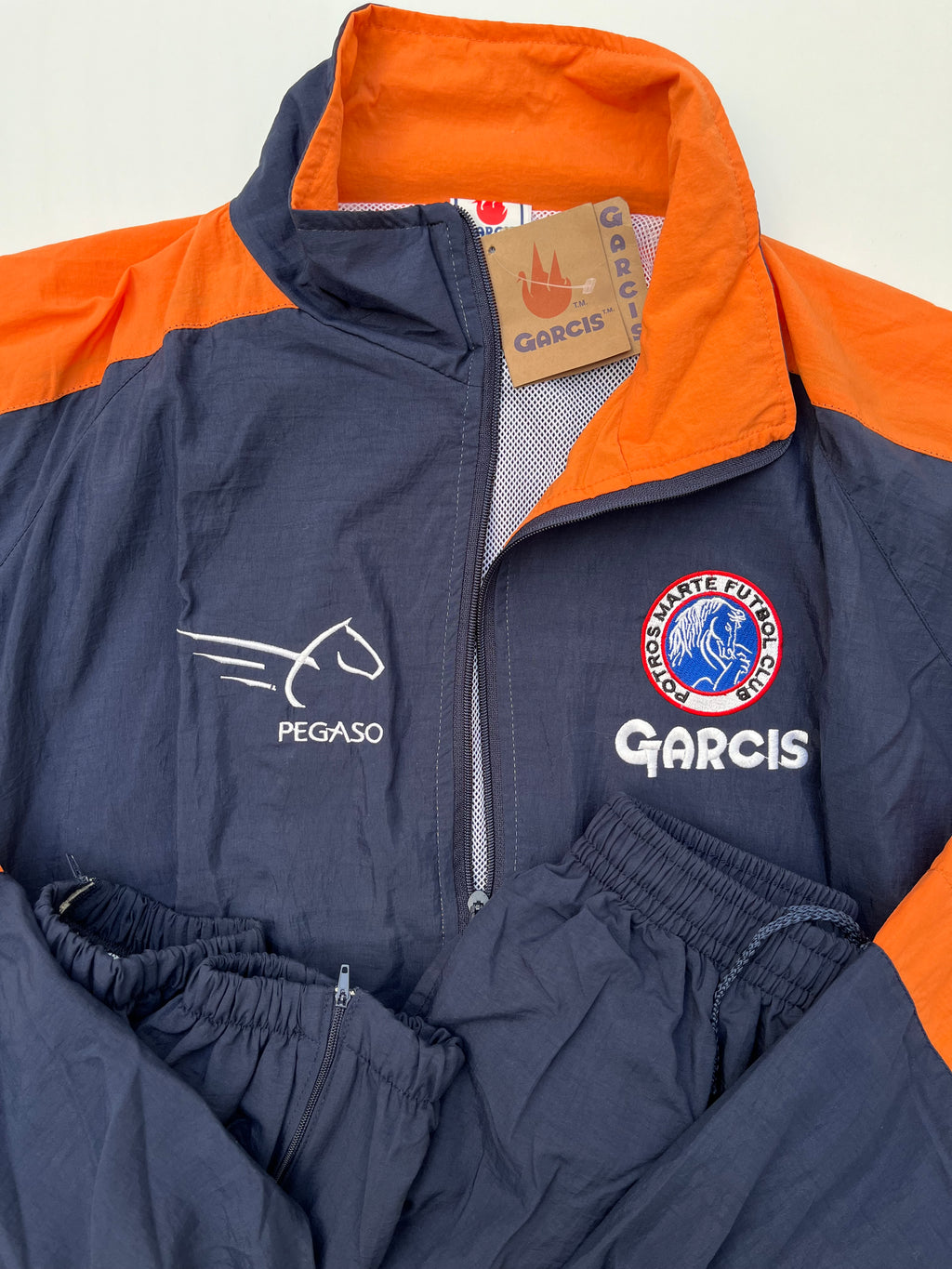 Conjunto Potros Marte 2000 2001 (M)