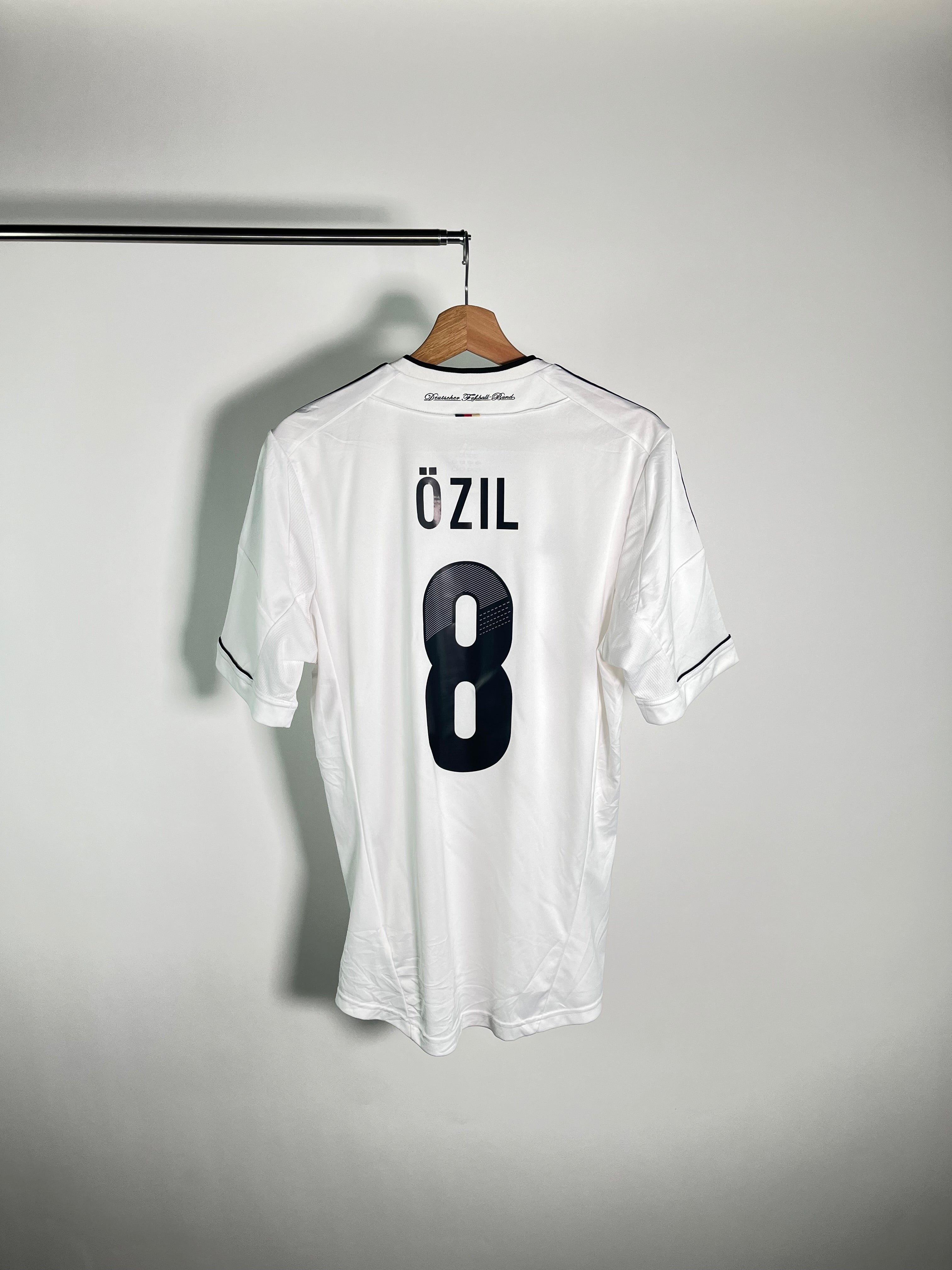 Jersey Alemania Local 2012 2014 Mesut Özil (M)