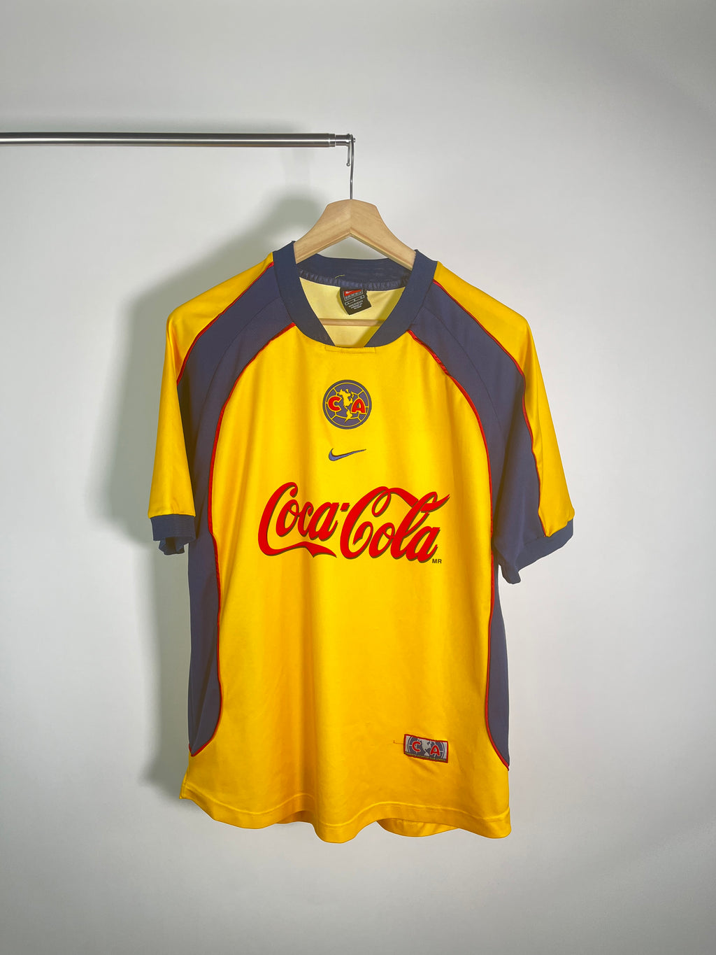Jersey Club America Local 2001 2002 Iván “Bam-Bam” Zamorano (L)
