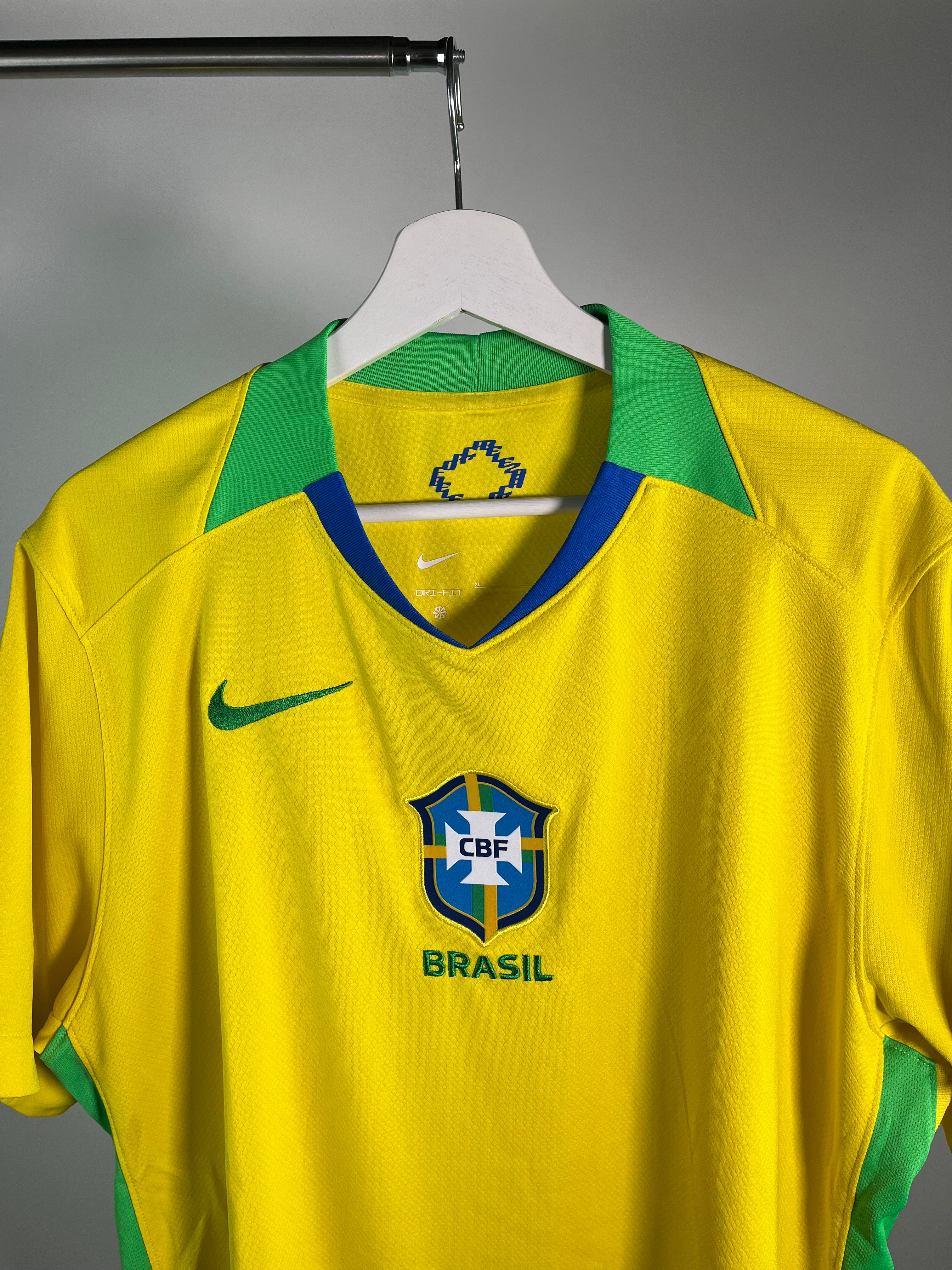Jersey Brasil Femenil Local 2025 2026 (XL)