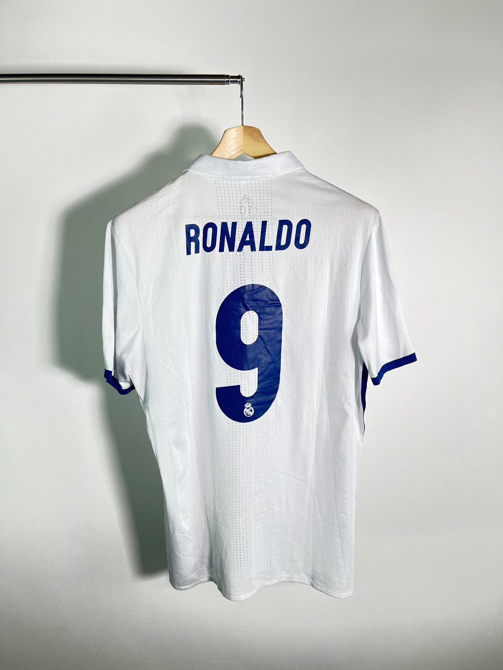 Jersey Real Madrid Local 2016 2017 *Adizero* Utilería Ronaldo Nazario (Talla 10 XL)
