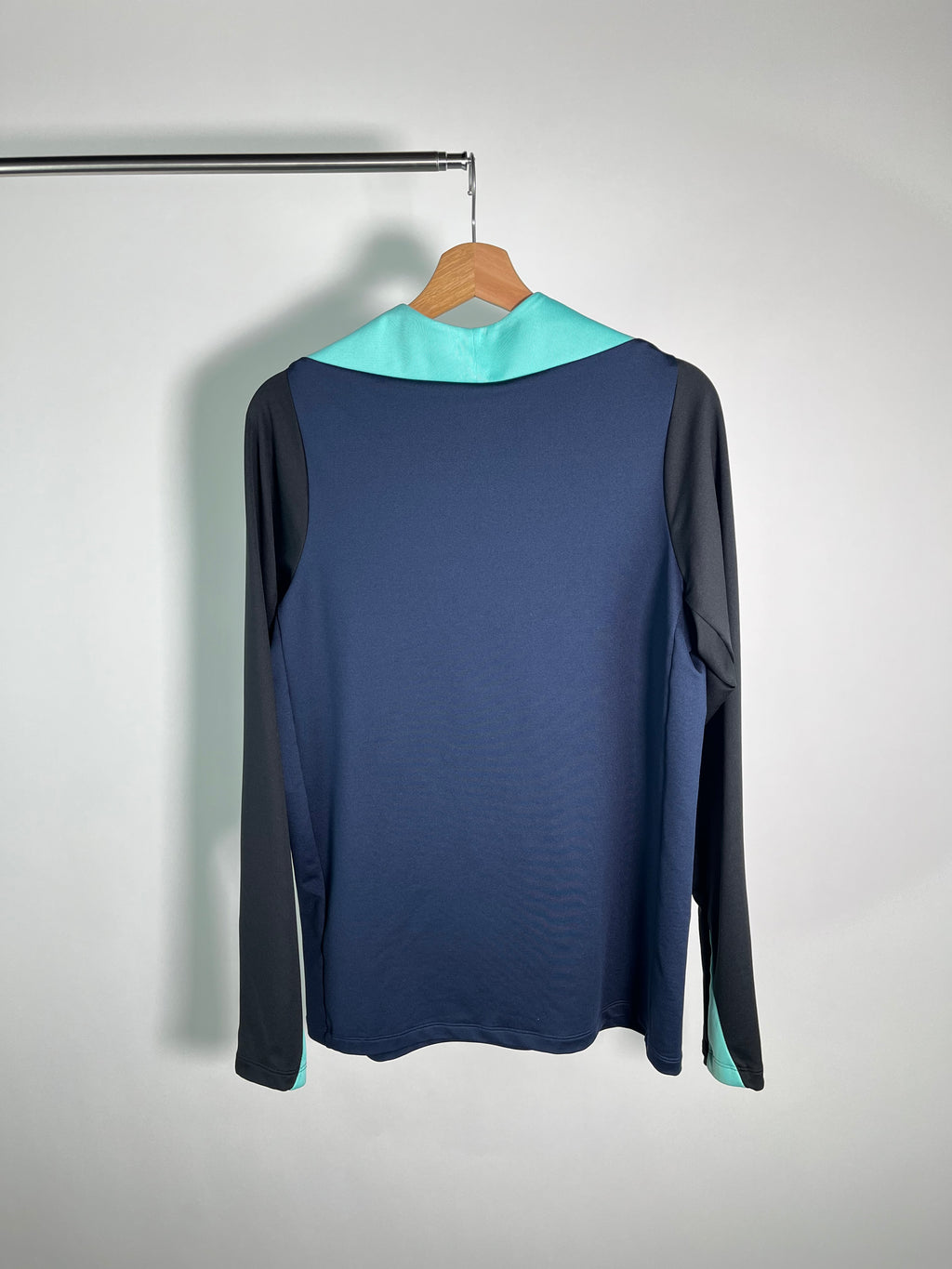 Suéter Montepellier Entrenamiento 2024 2025 (M)