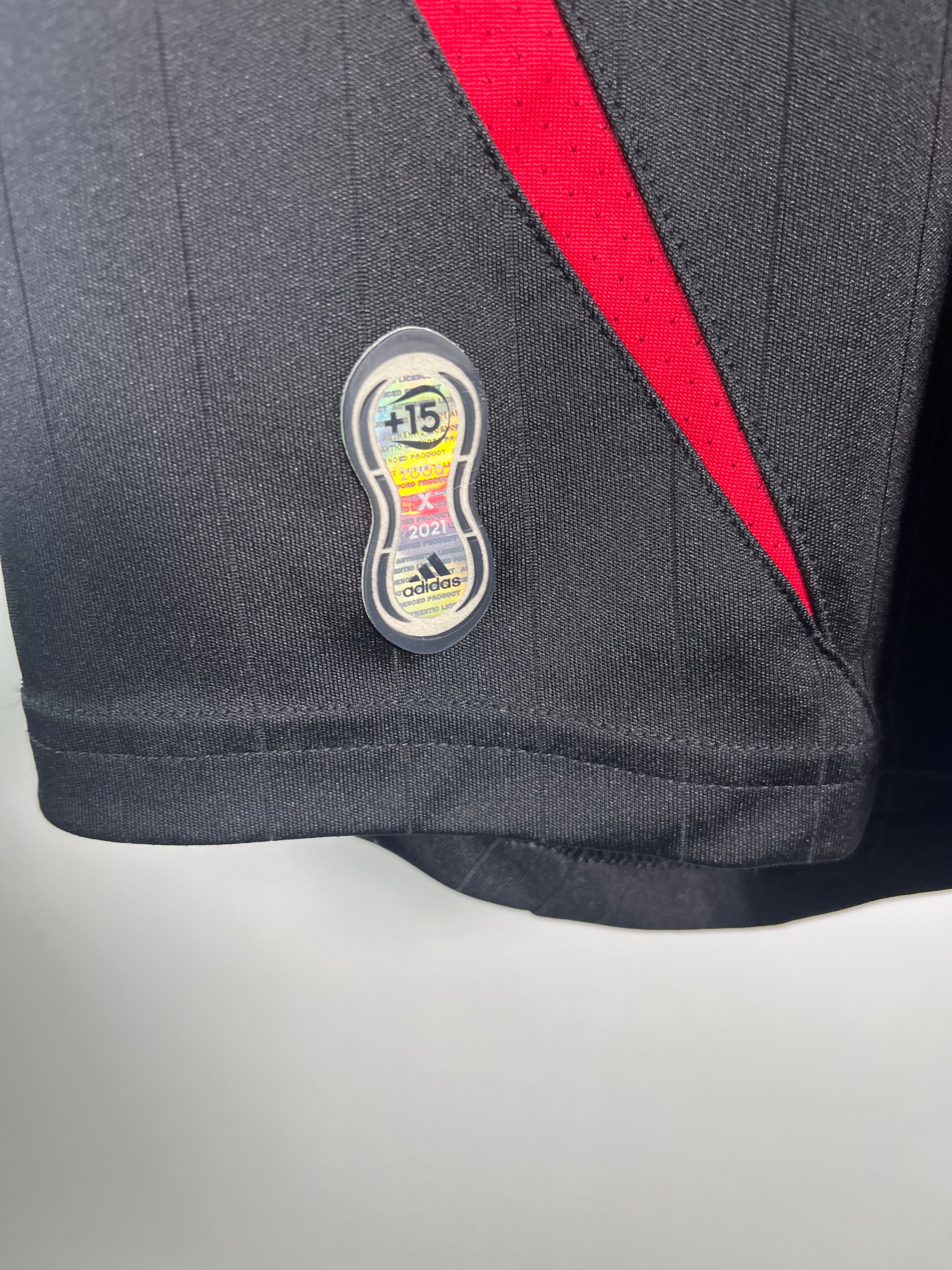 Jersey Manchester United Especial 2021 2022 *Teamgeist* (M)