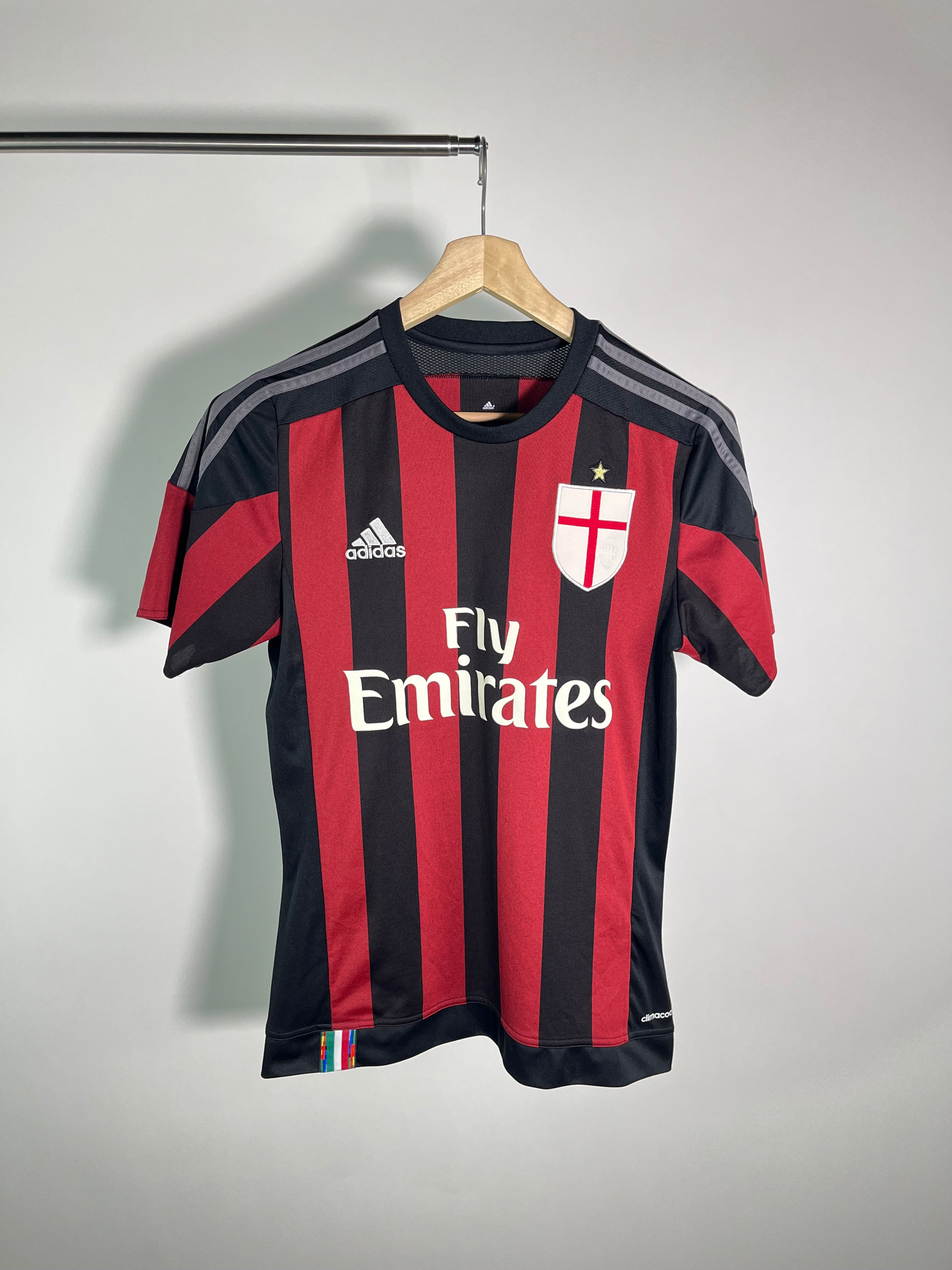 Jersey AC Milan Local 2015 2016 Riccardo Montolivo (S)