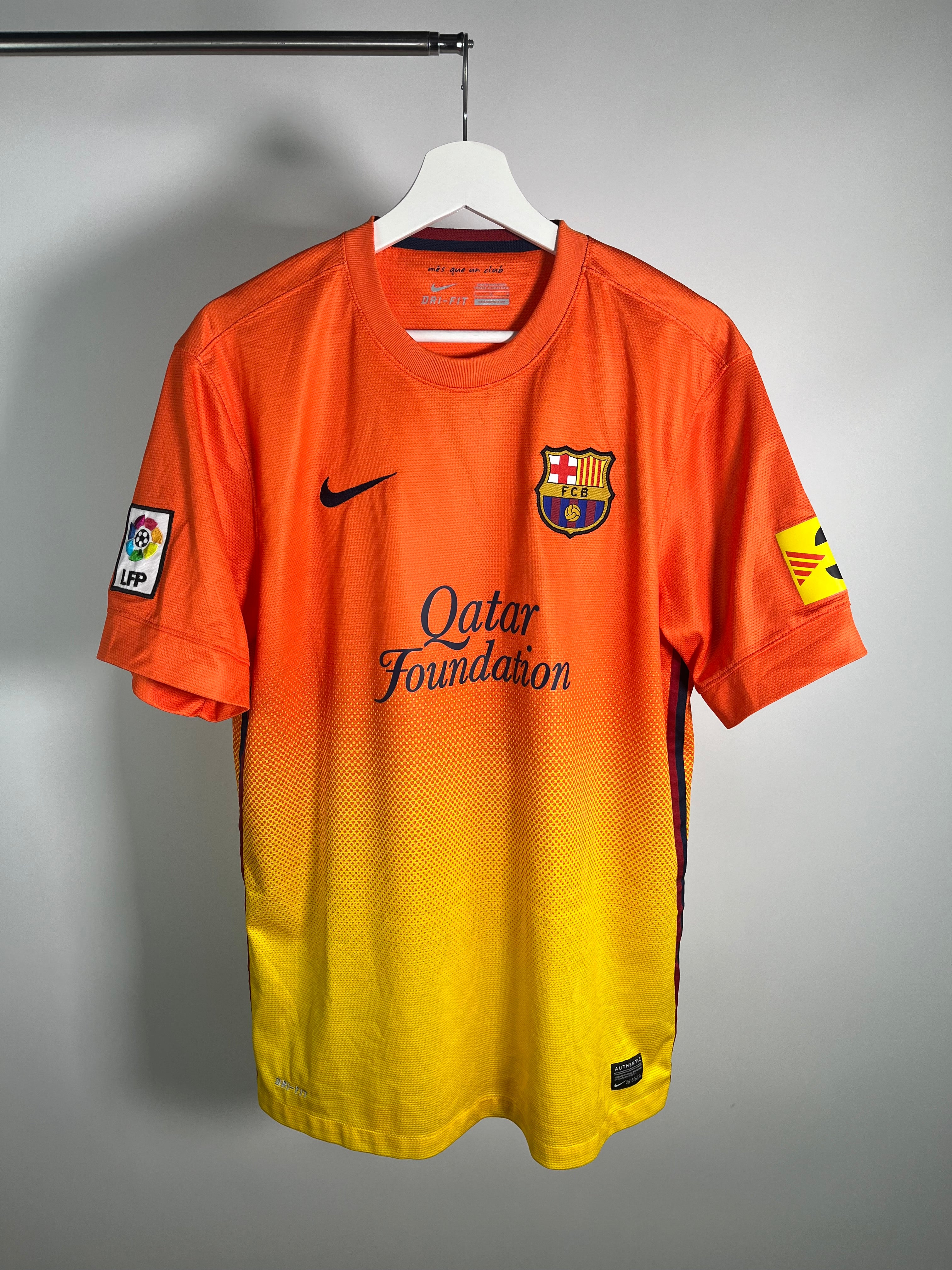 Jersey Barcelona Visita 2012 2013 Lionel Messi (L)