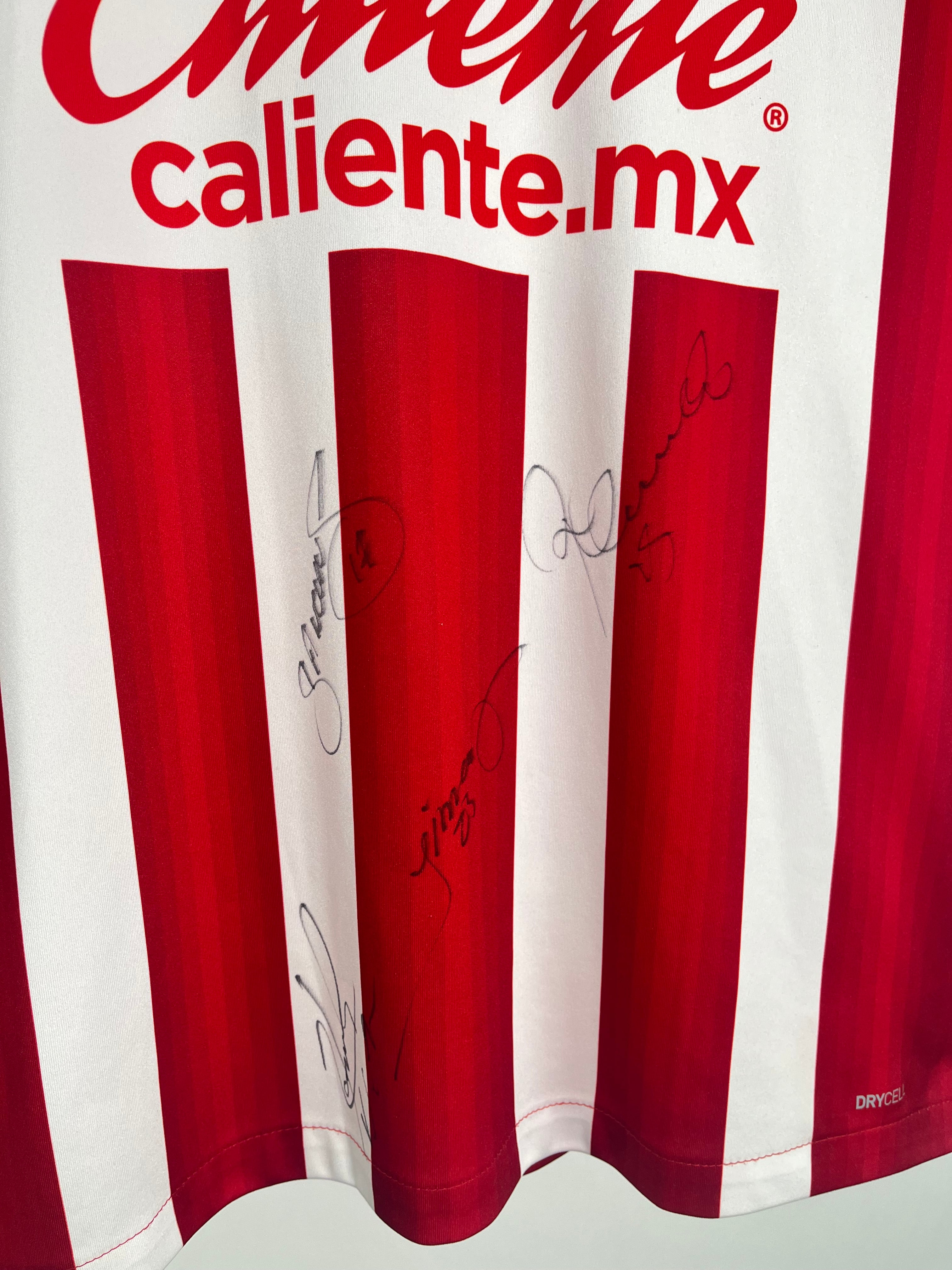 Jersey Chivas Local 2022 2023 Autografiado Víctor “Pocho” Guzmán (L)