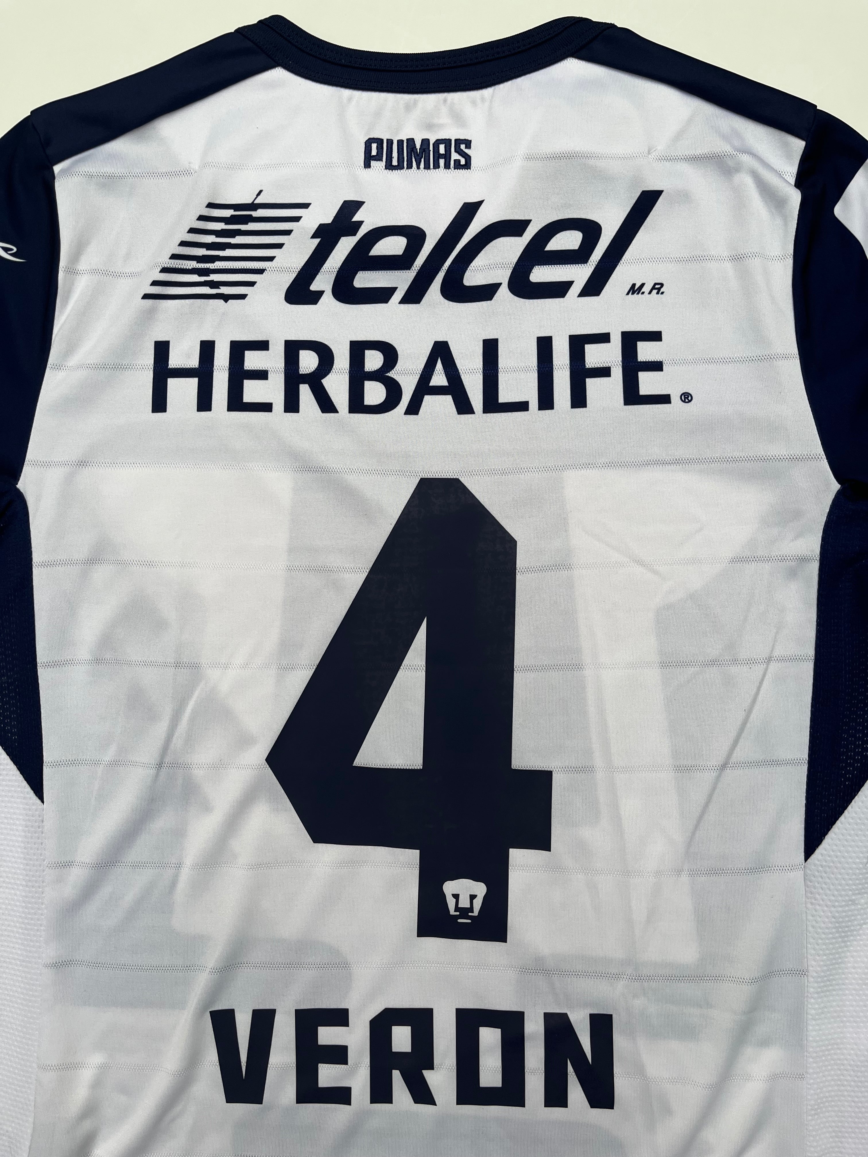 Jersey Pumas Tercera 2012 2013 Utilería Darío Verón (M)
