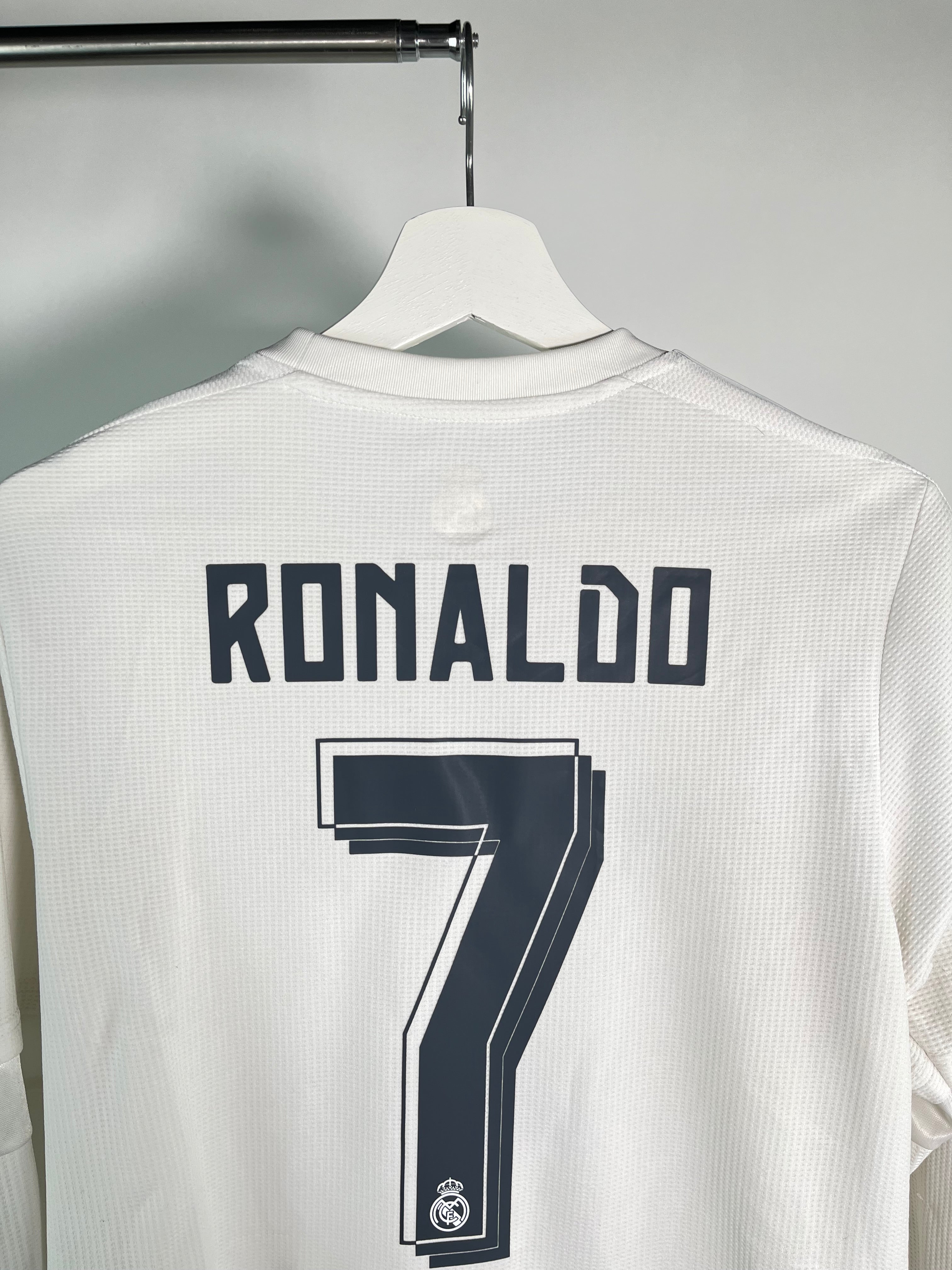 Jersey Real Madrid Local 2015 2016 Manga Larga Cristiano Ronaldo (M)