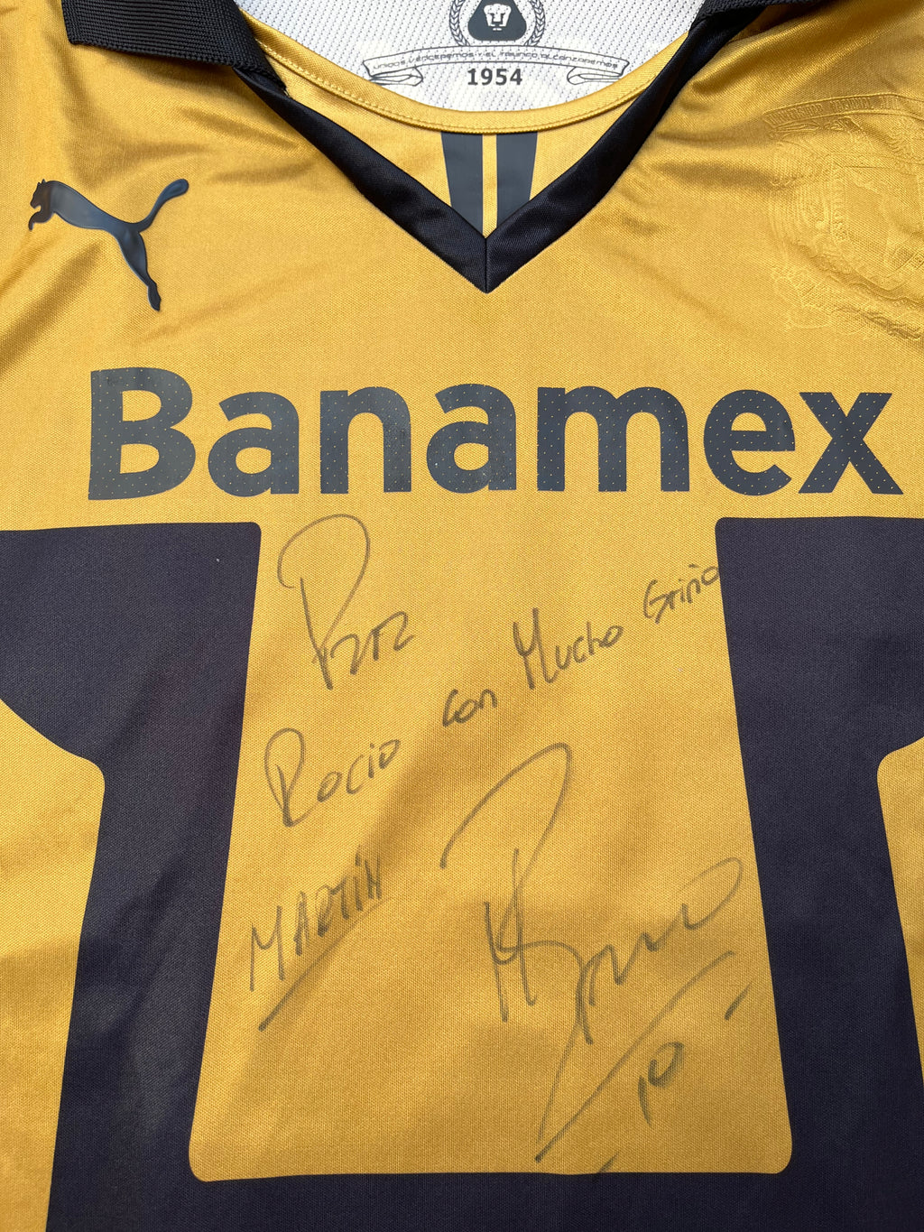 Jersey Pumas Visita 2013 2014 Utilería Autografiado por Martín Bravo (M)