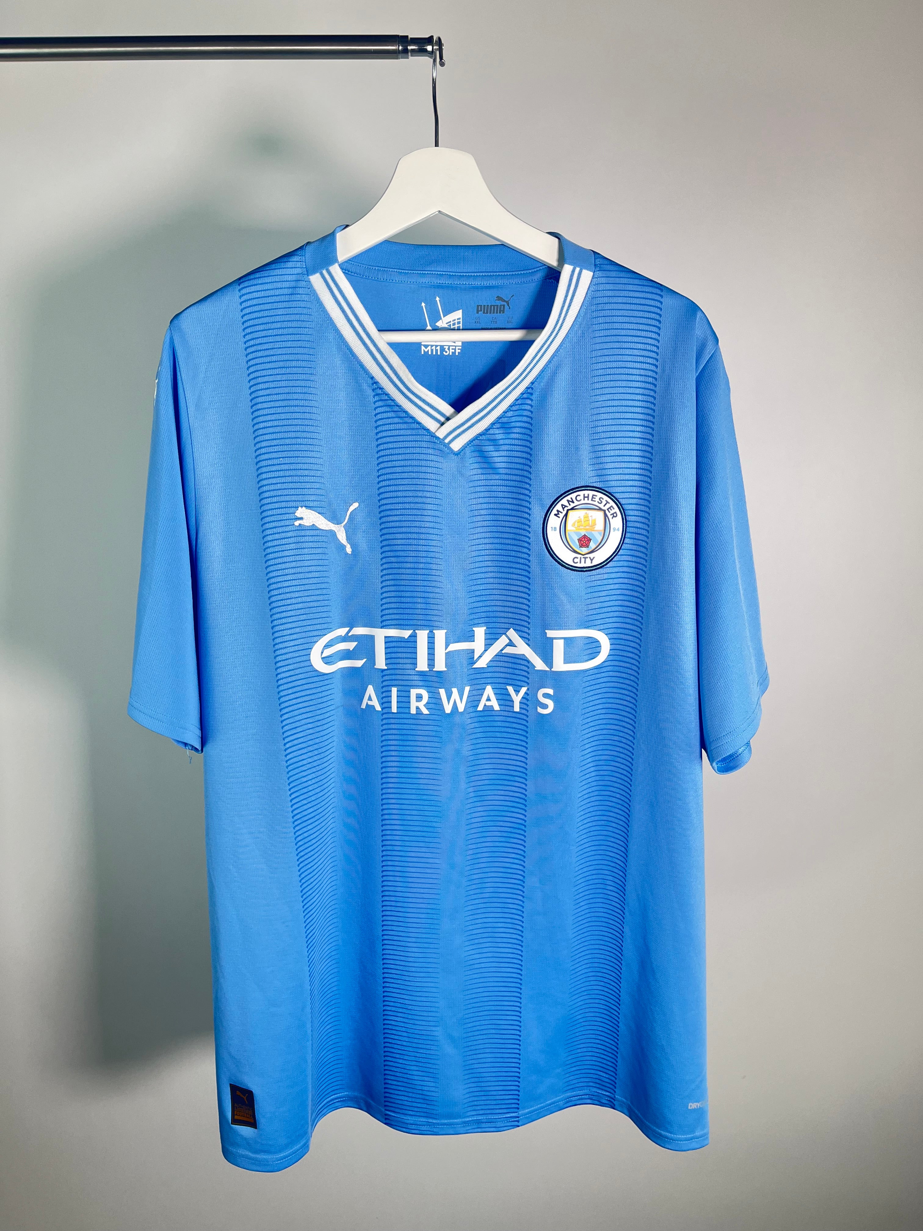 Jersey Manchester City Local 2023 2024 Erling Braut Haaland (XXL)