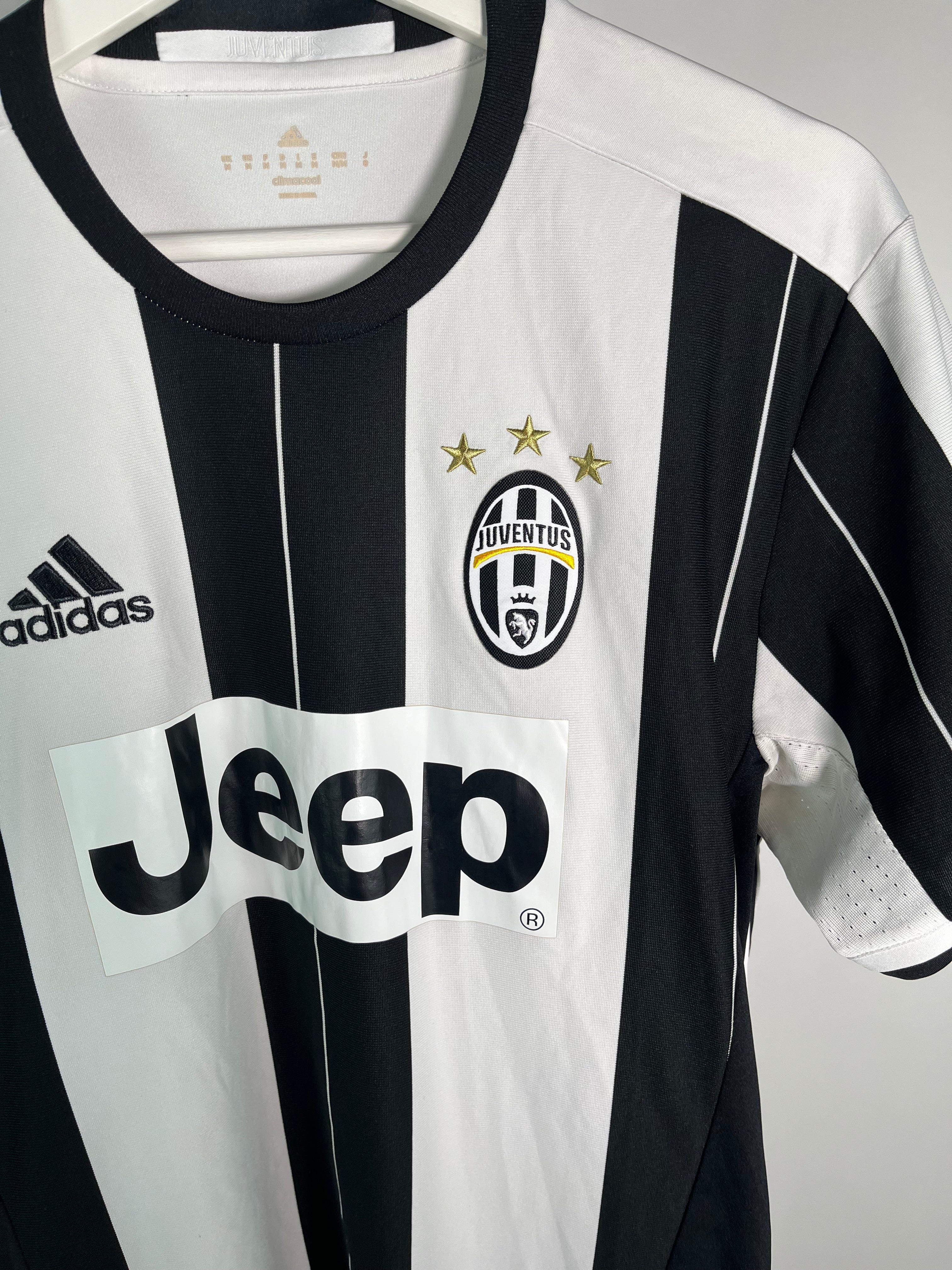 Jersey Juventus Local 2016 2017 (M)