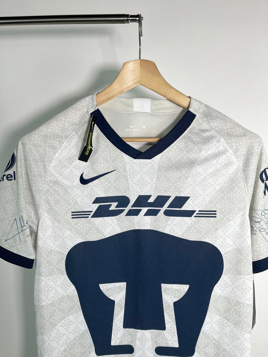 Jersey Pumas Local 2019 2020 *C/Etiquetas* Autografiada (M)