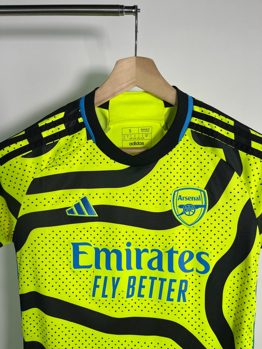 Jersey Arsenal Visita 2023 2024 (S Mujer)