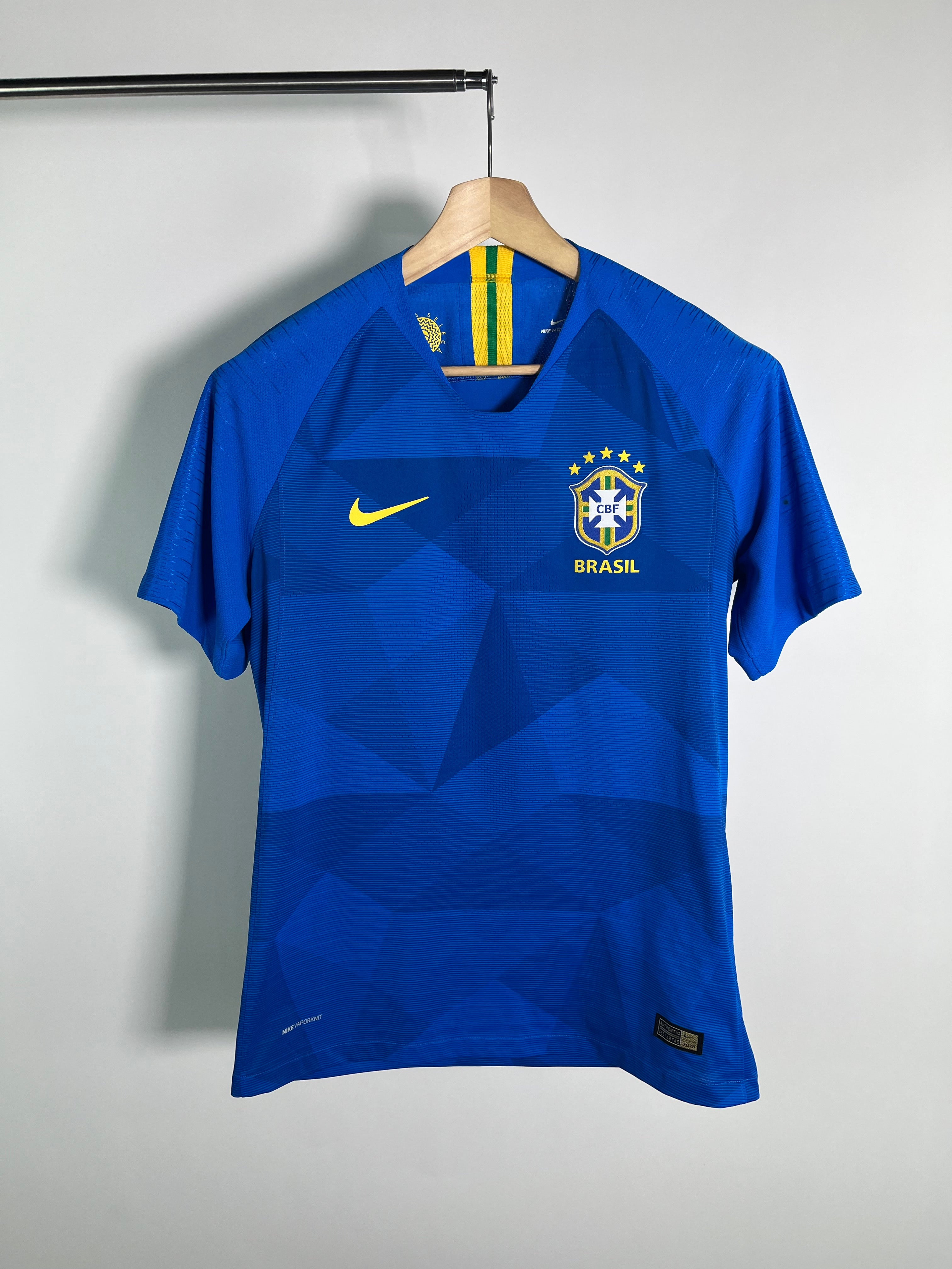 Jersey Brasil Visita 2018 2019 Versión Jugador (M)