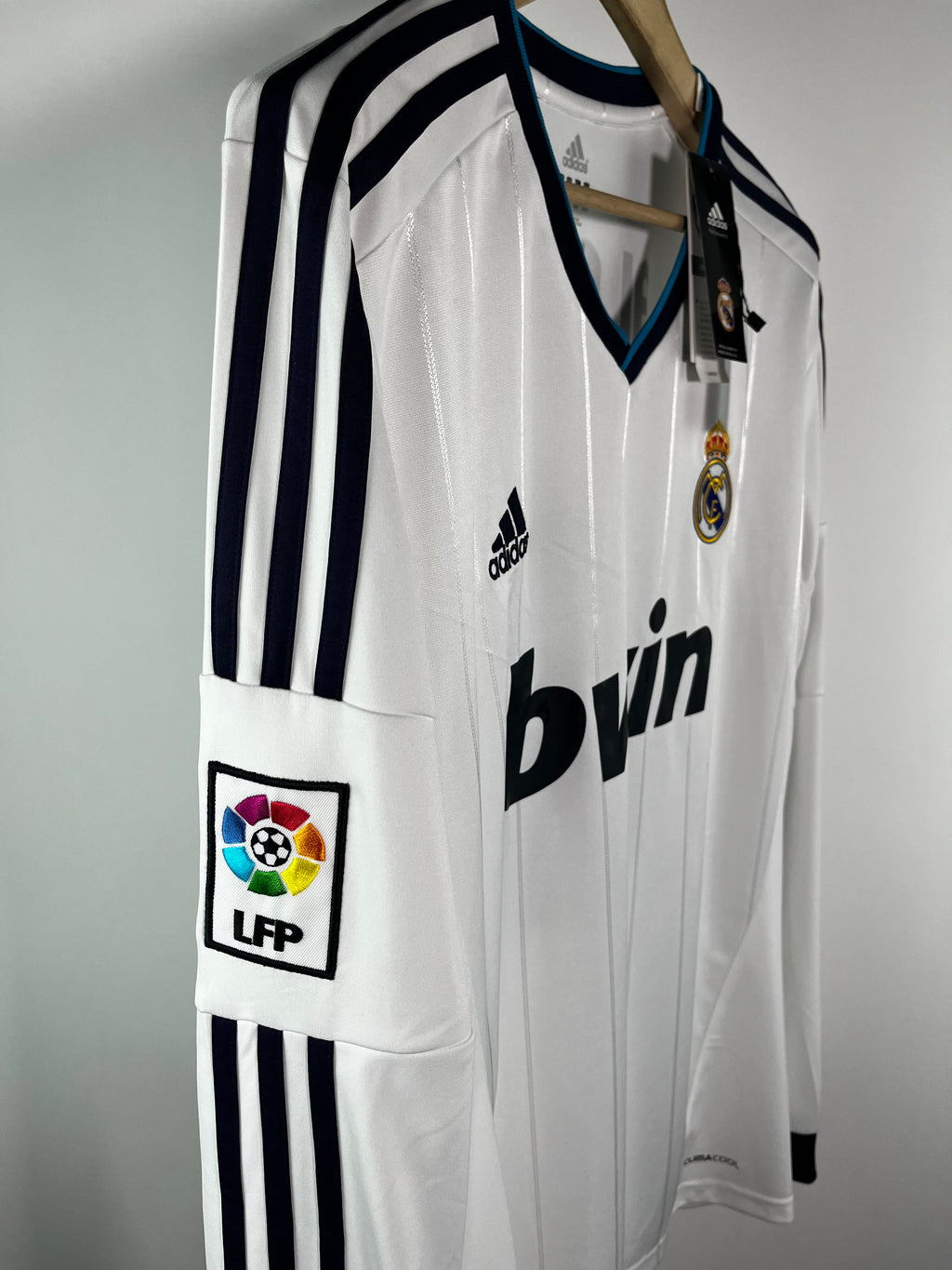 Jersey Real Madrid Local 2012 2013 Manga Larga *C/Etiquetas* Xabi Alonso (XL)