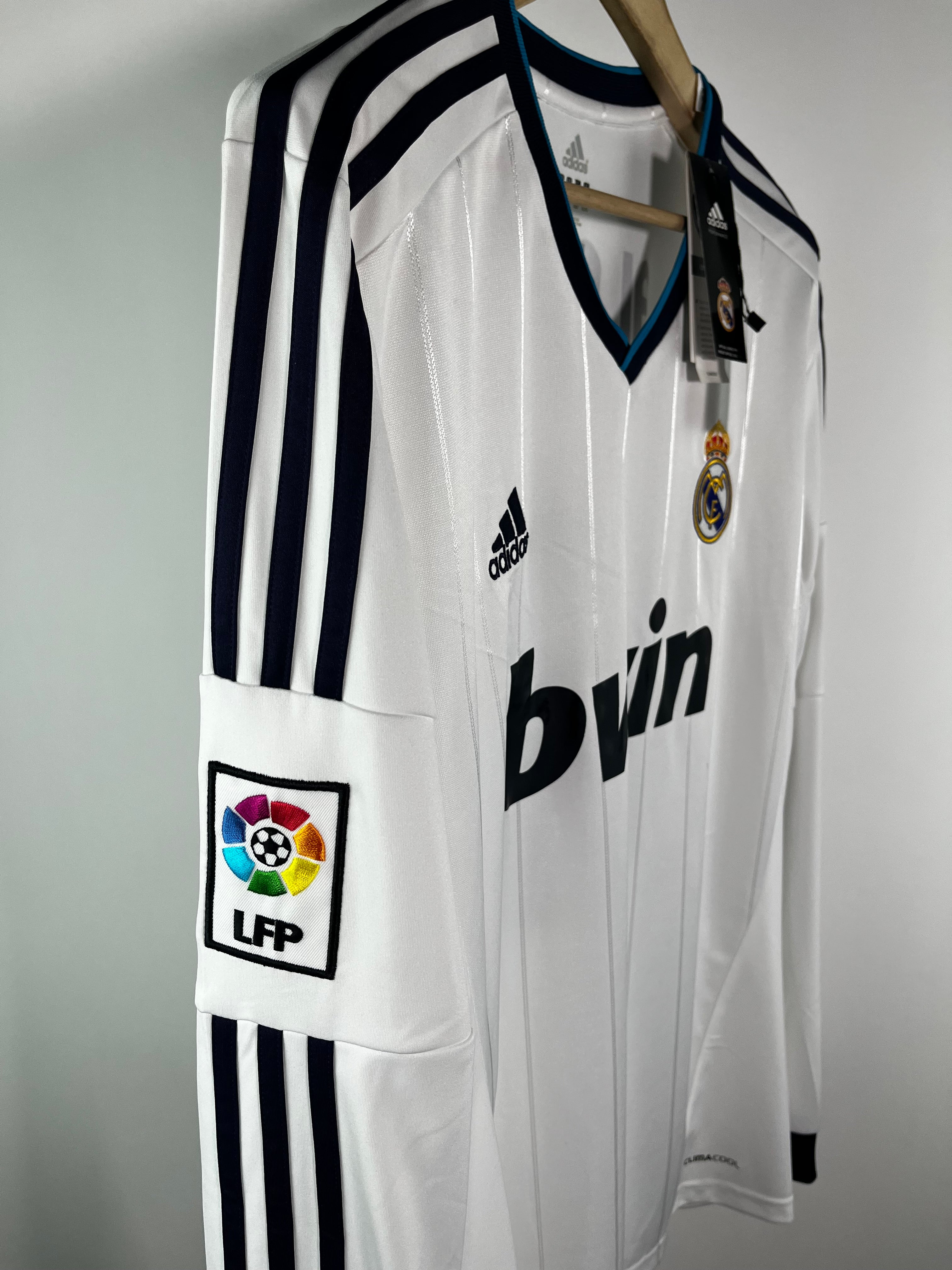 Jersey Real Madrid Local 2012 2013 Manga Larga *C/Etiquetas* Xabi Alonso (XL)