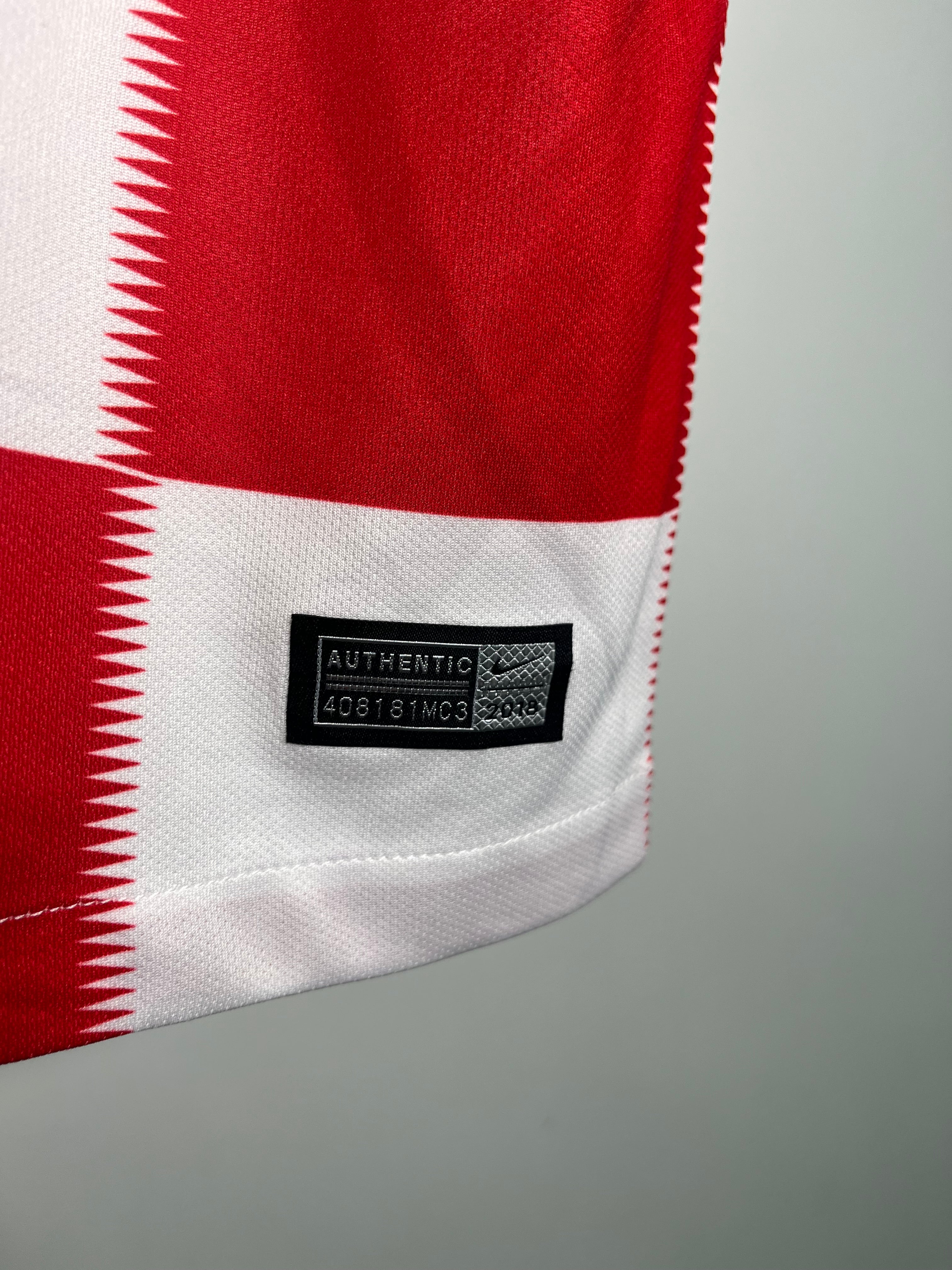 Jersey Croacia Local 2018 2020 (L)