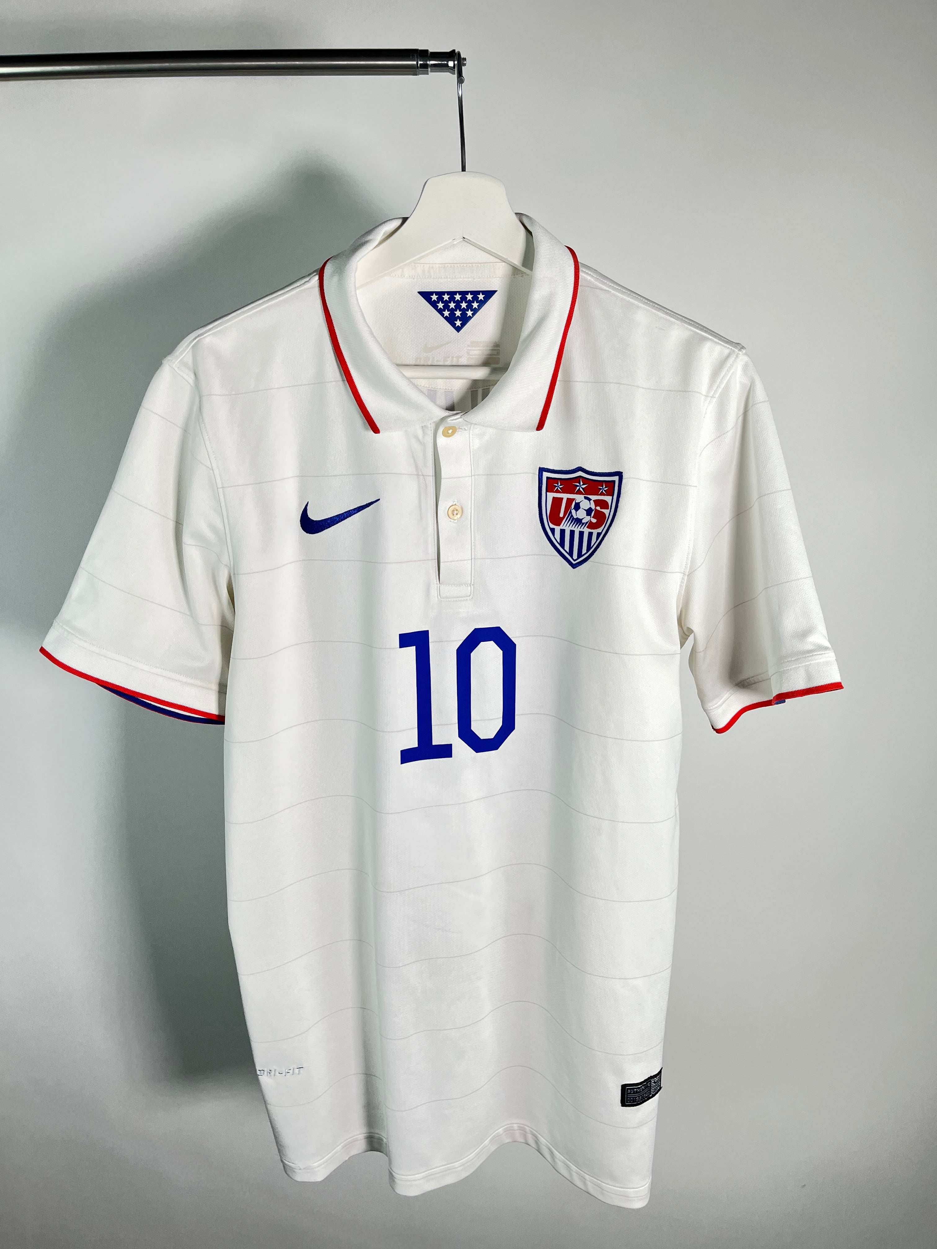 Jersey Estados Unidos Local 2014 2016 Landon Donovan (M)