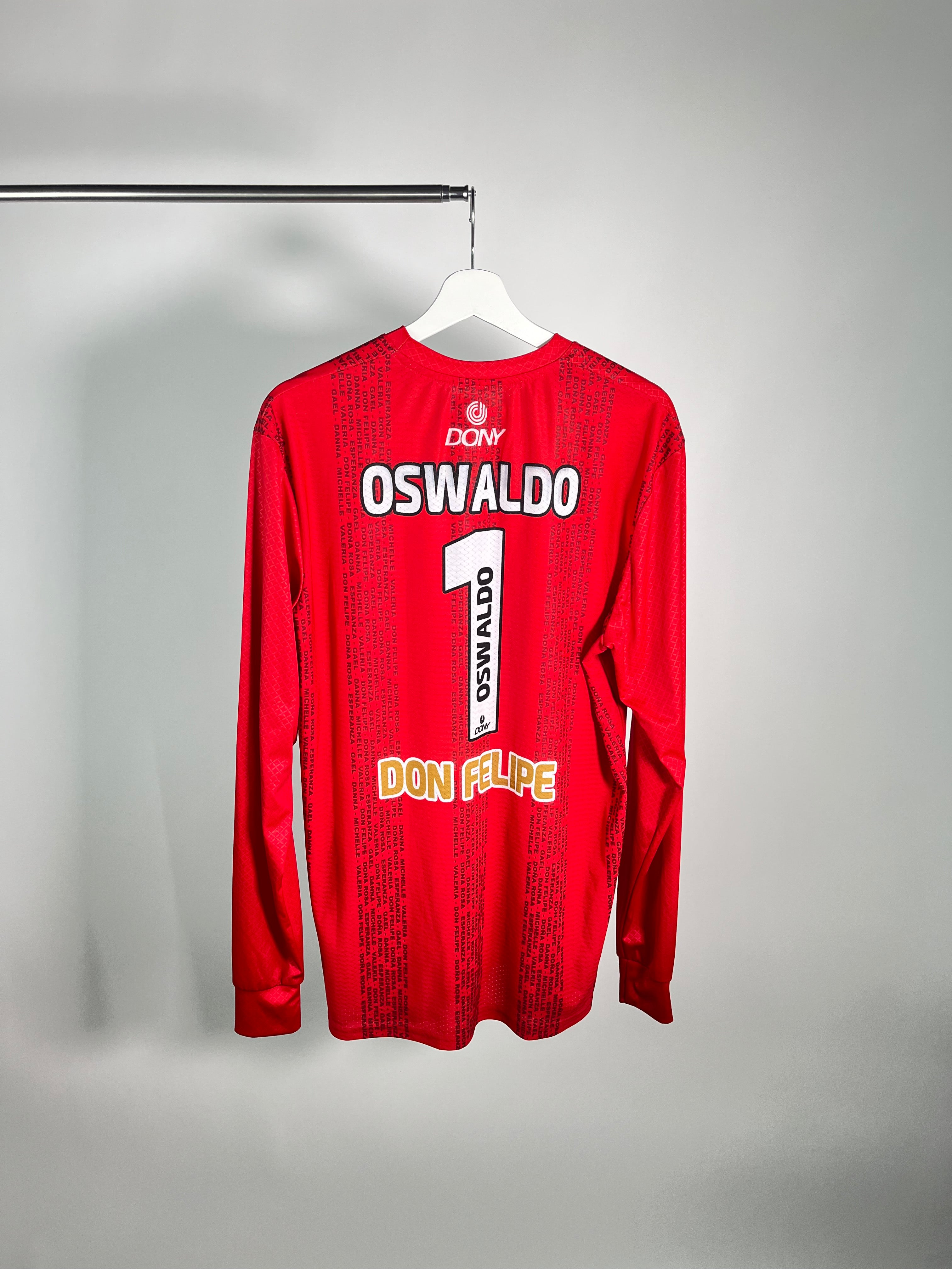 Jersey Ex-Jugadores Guadalajara Portero 2021 Versión Jugador Autografiada Oswaldo Sánchez (L)