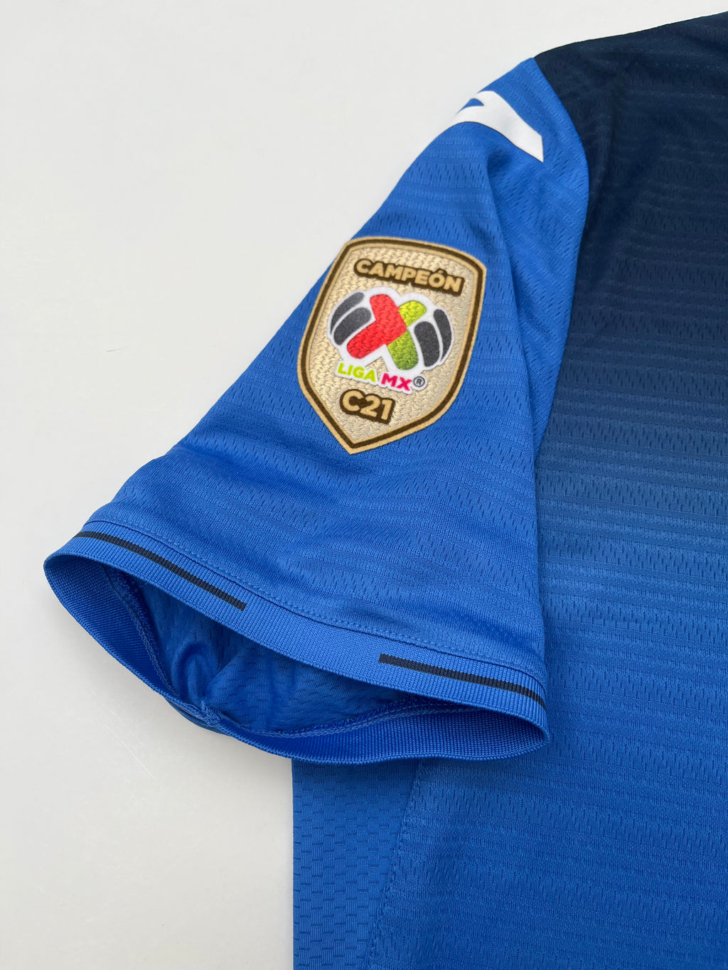 Jersey Cruz Azul Local 2021 2022 Match Worn Lucas Passerini (L)