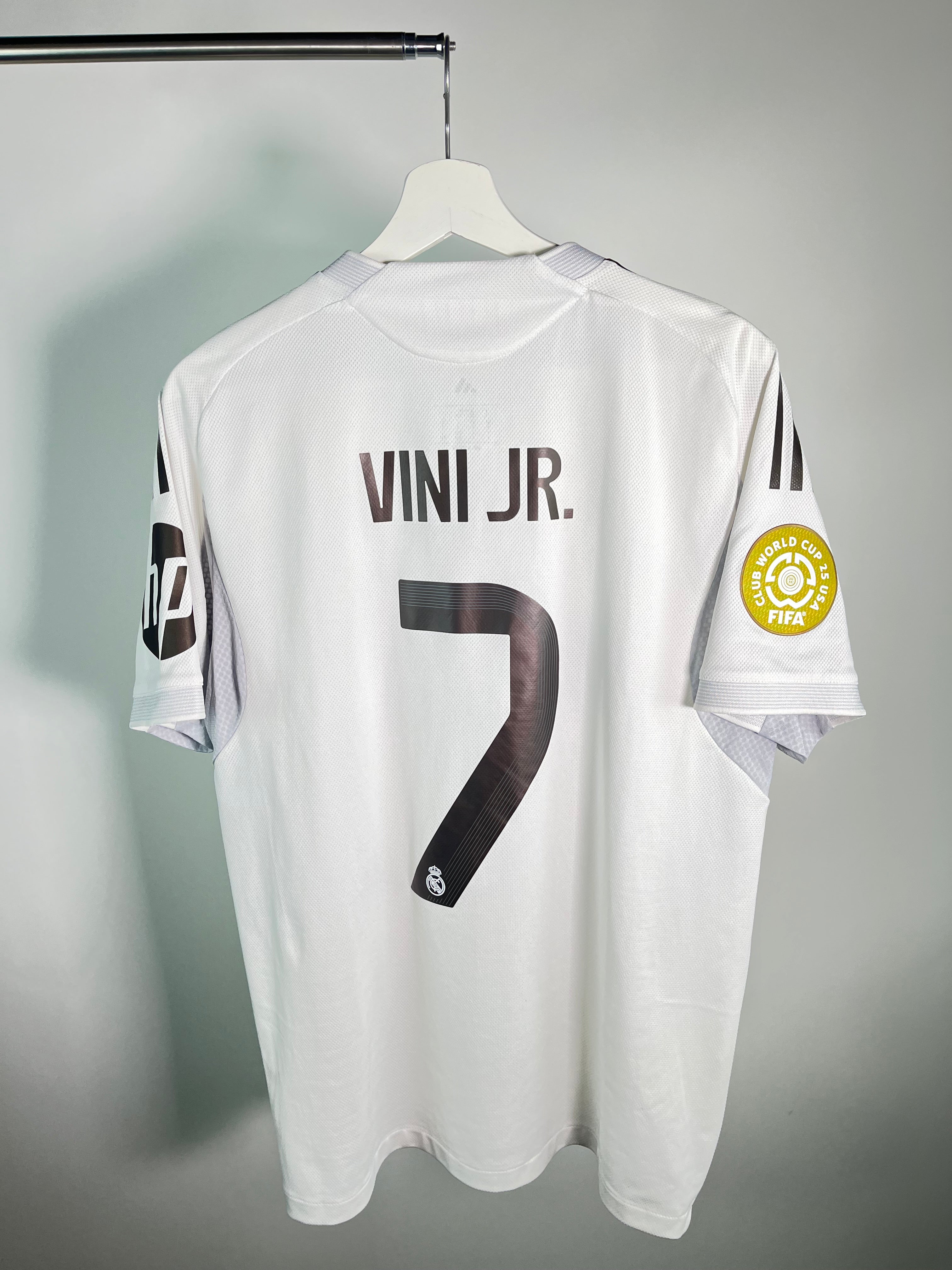 Jersey Real Madrid Local *Mundial de Clubes* 2025 2026 Versión Jugador Vinícius Júnior (L)