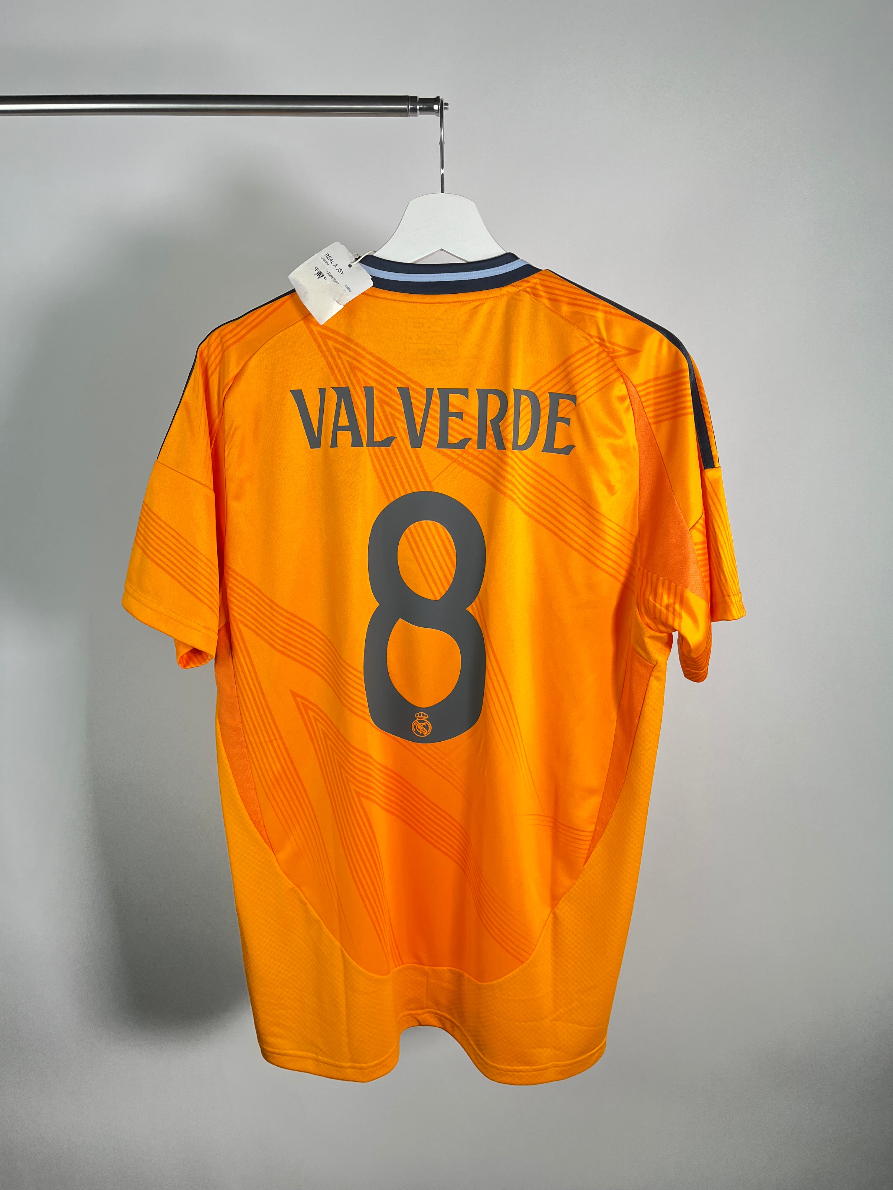 Jersey Real Madrid Visita 2024 2025 Federico Valverde *C/Etiquetas*  (L)