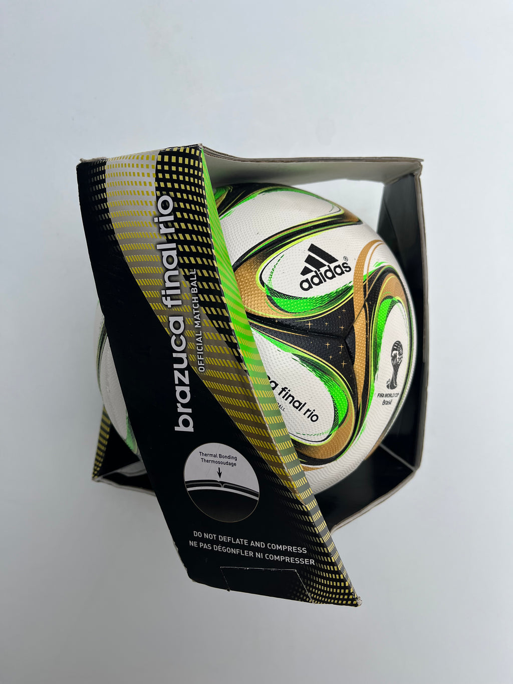 Balón Mundial “Brazuca Final Río” 2014 Match Ball Con Caja OMB (Talla 5)
