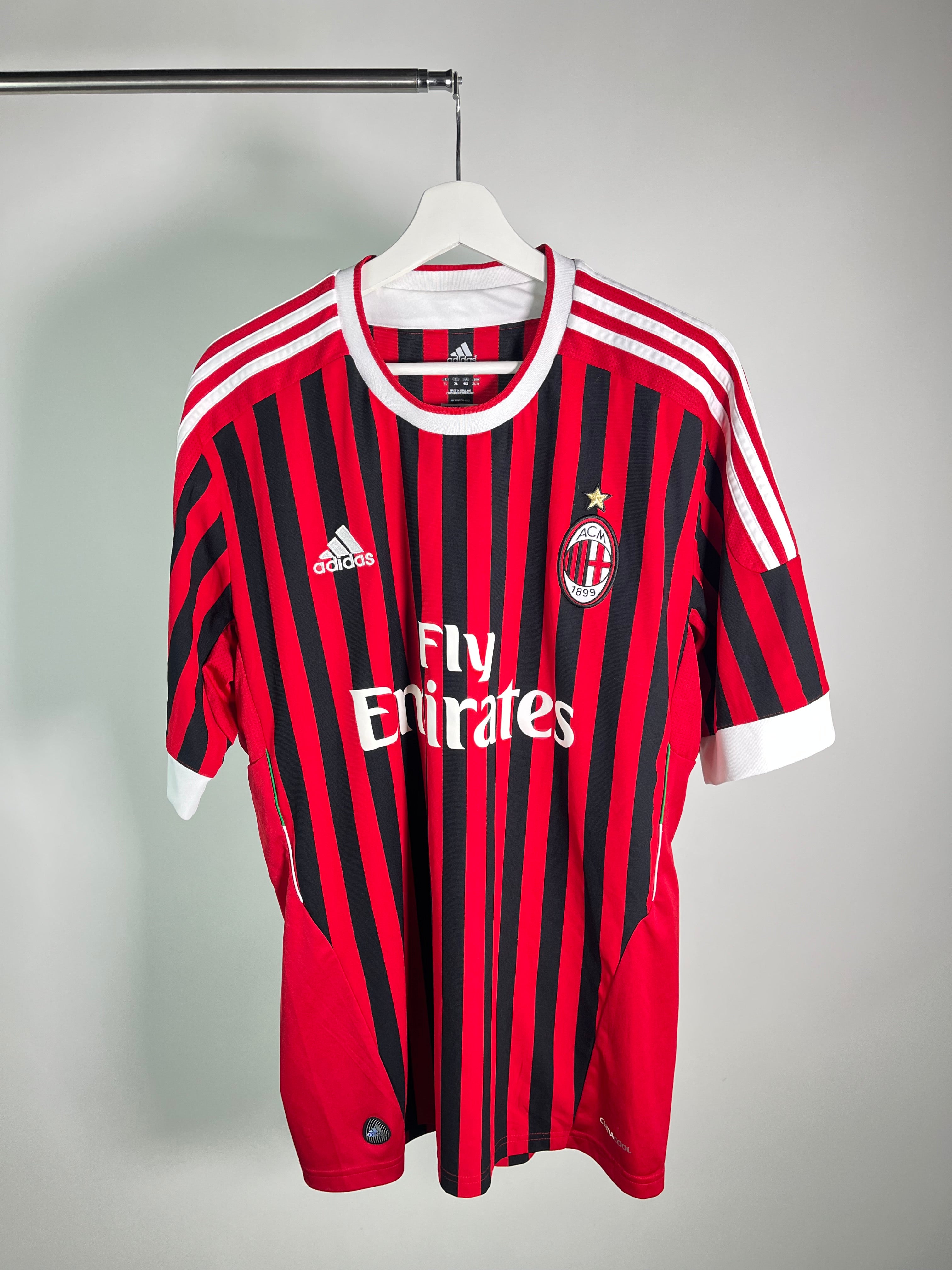 Jersey AC Milán Local 2011 2012 Zlatan Ibrahimovic (XL)