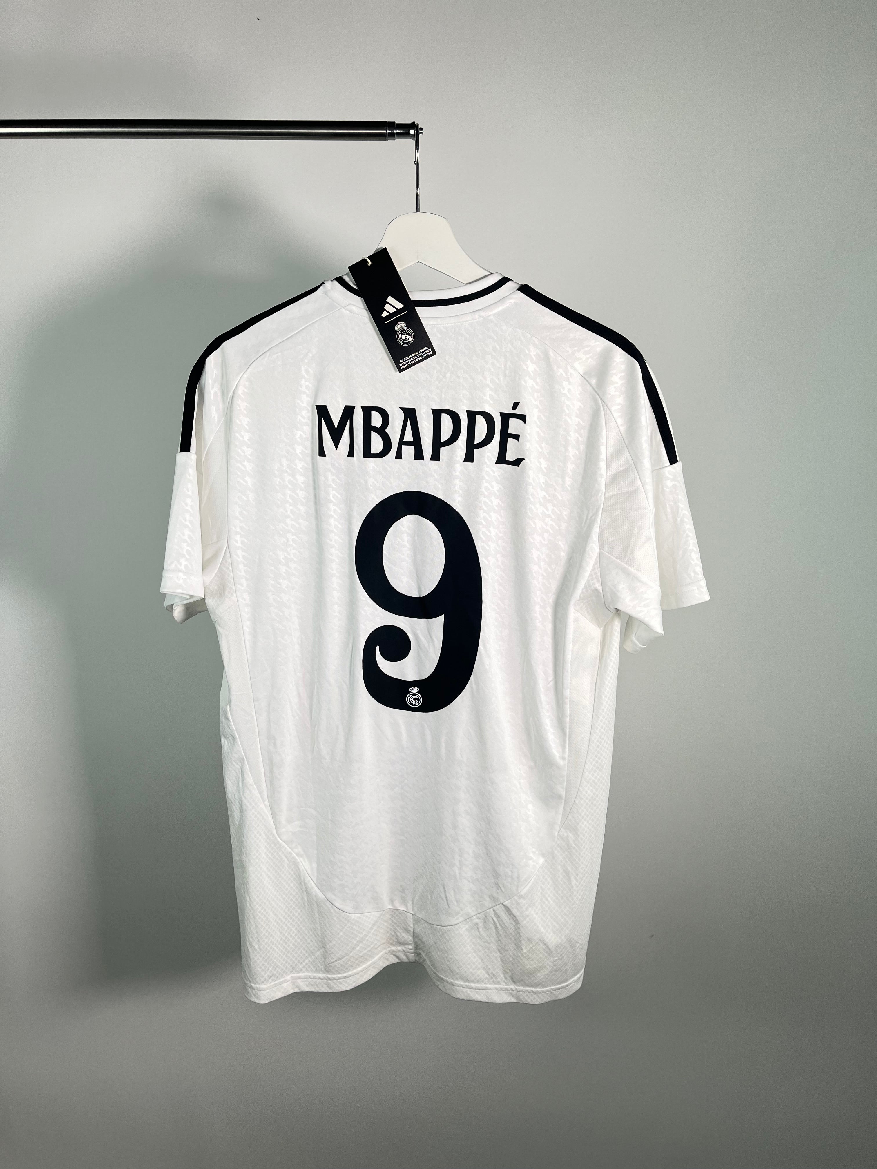 Jersey Real Madrid Local 2024 2025 *C/Etiquetas* Kylian Mbappé (M)