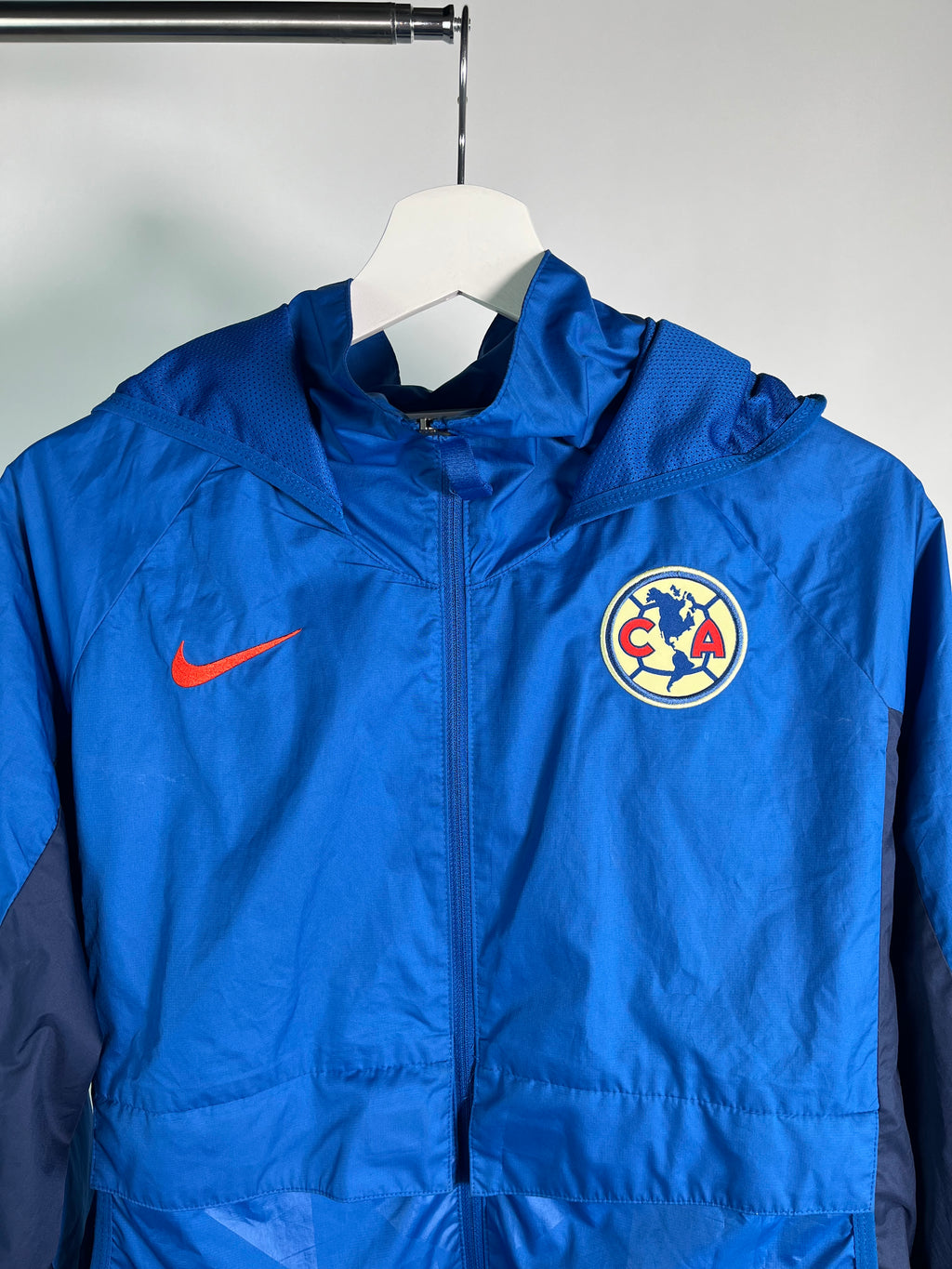 Chamarra Club América 2023 2024 (M Mujer)