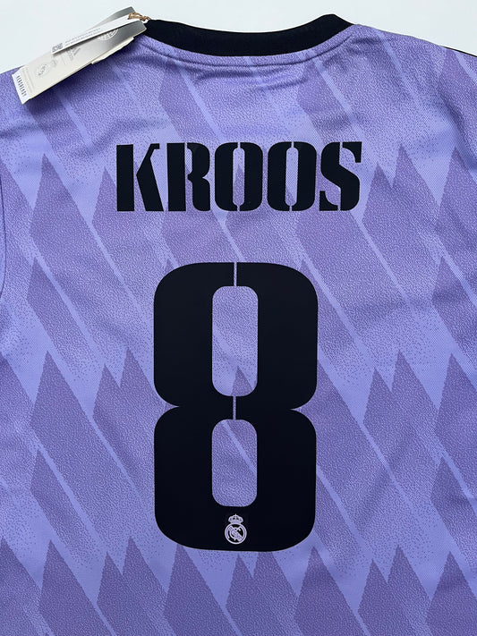 Jersey Real Madrid Visita 2022 2023 Toni Kroos (M)