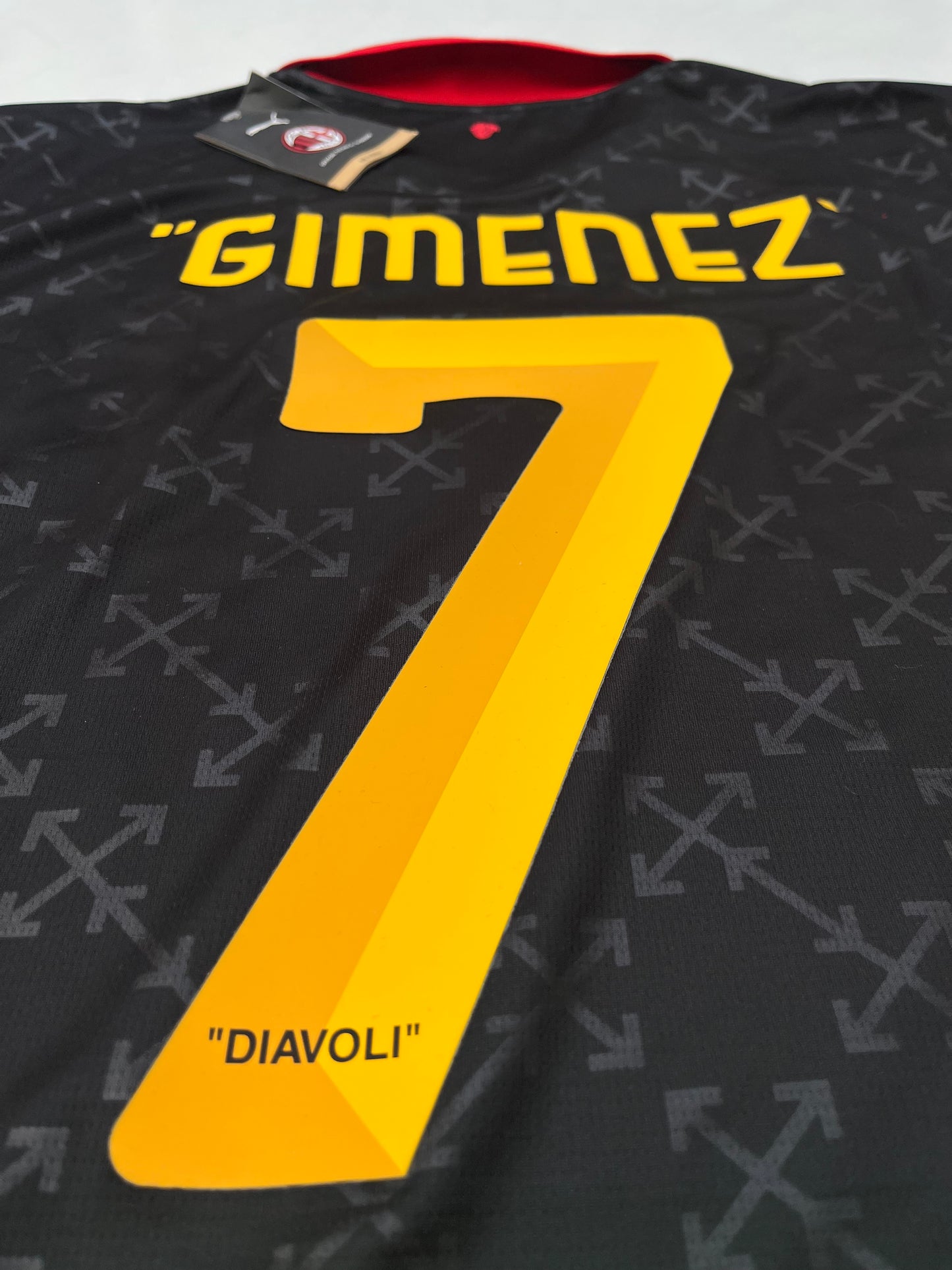Jersey AC Milan Cuarta 2024 2025 OFF White Santiago Giménez (L)