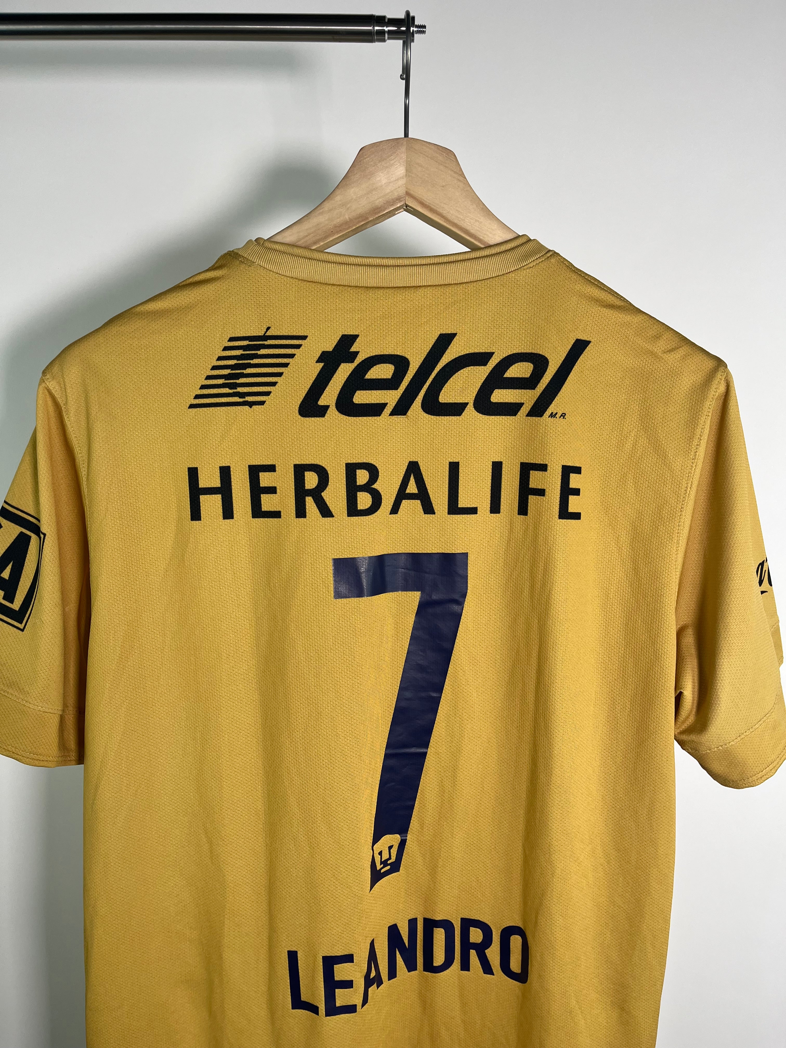 Jersey Pumas Local 2014 2015 Leandro Augusto (L)