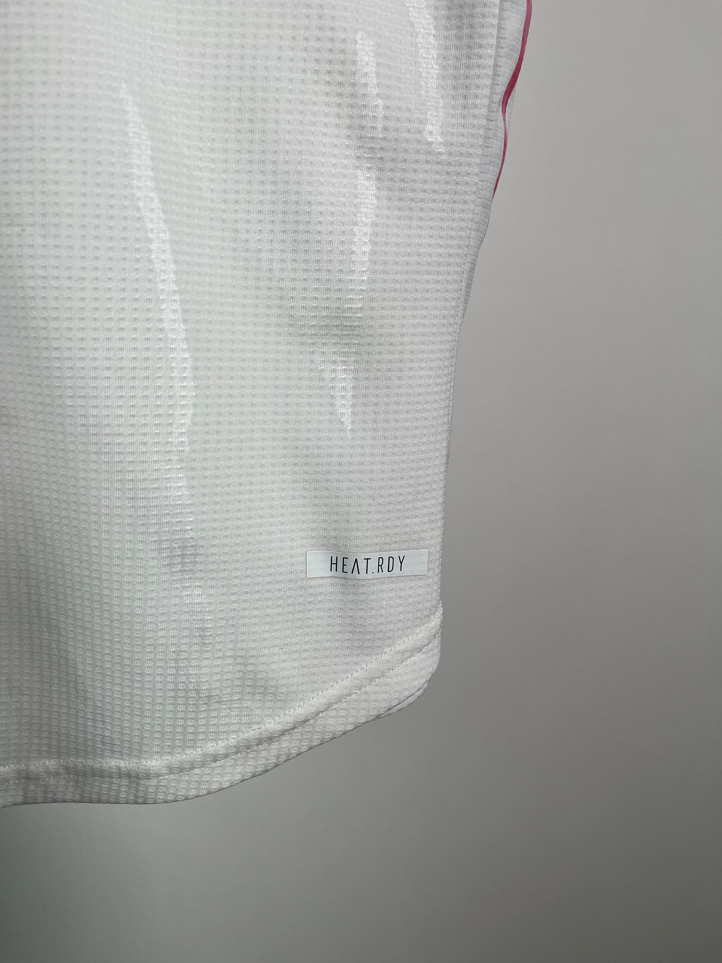 Jersey Real Madrid Local 2020 2021 Versión Jugador (L mujer)