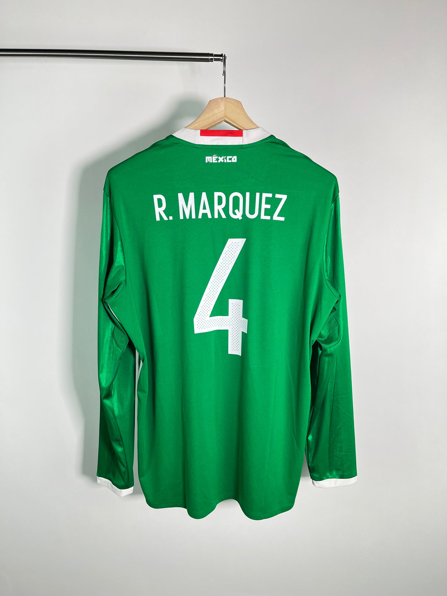 Jersey México Local 2016 2017 Manga Larga Rafael Márquez (XL)