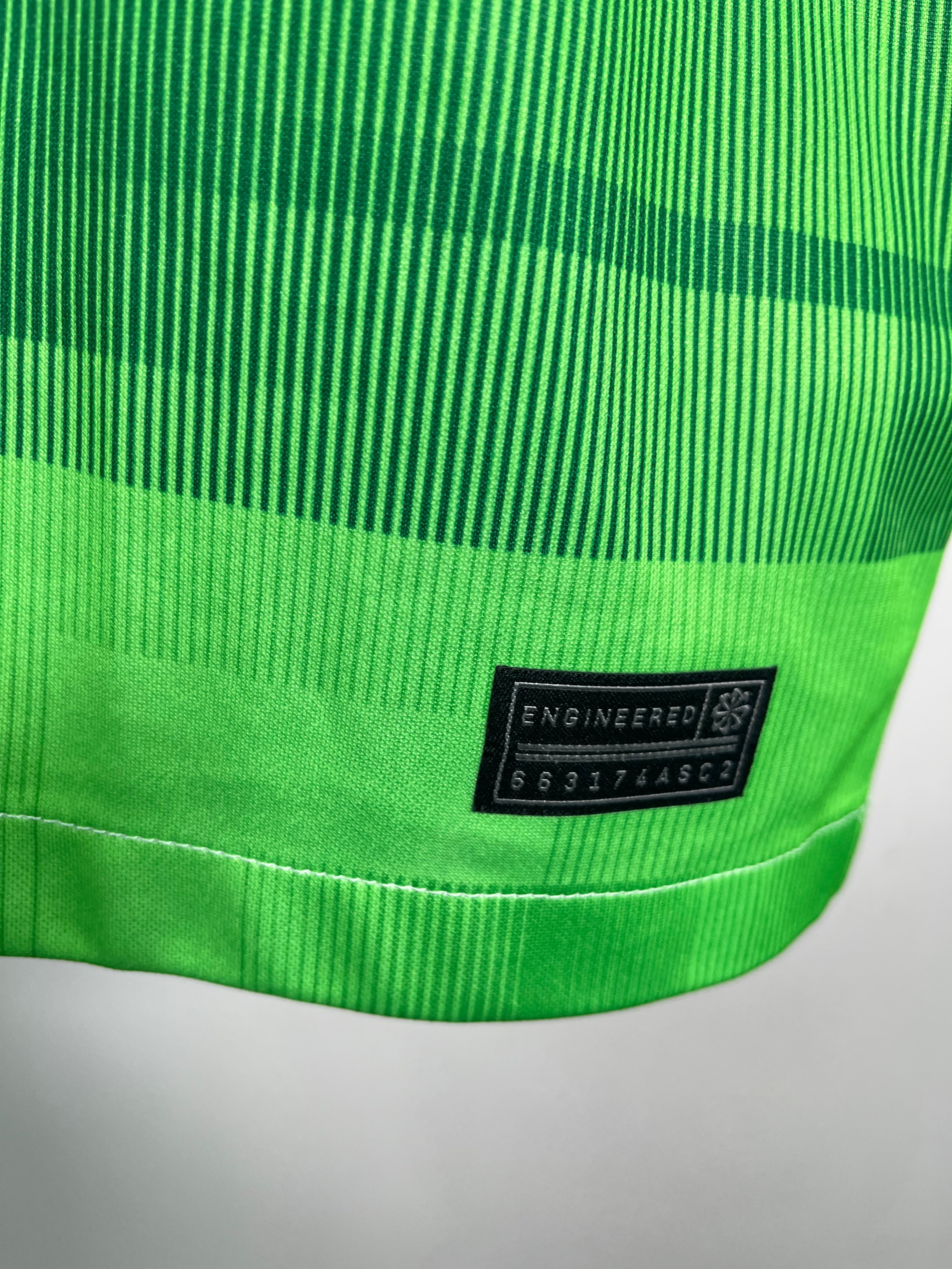 Jersey Liverpool Visita 2023 2024 (XL)