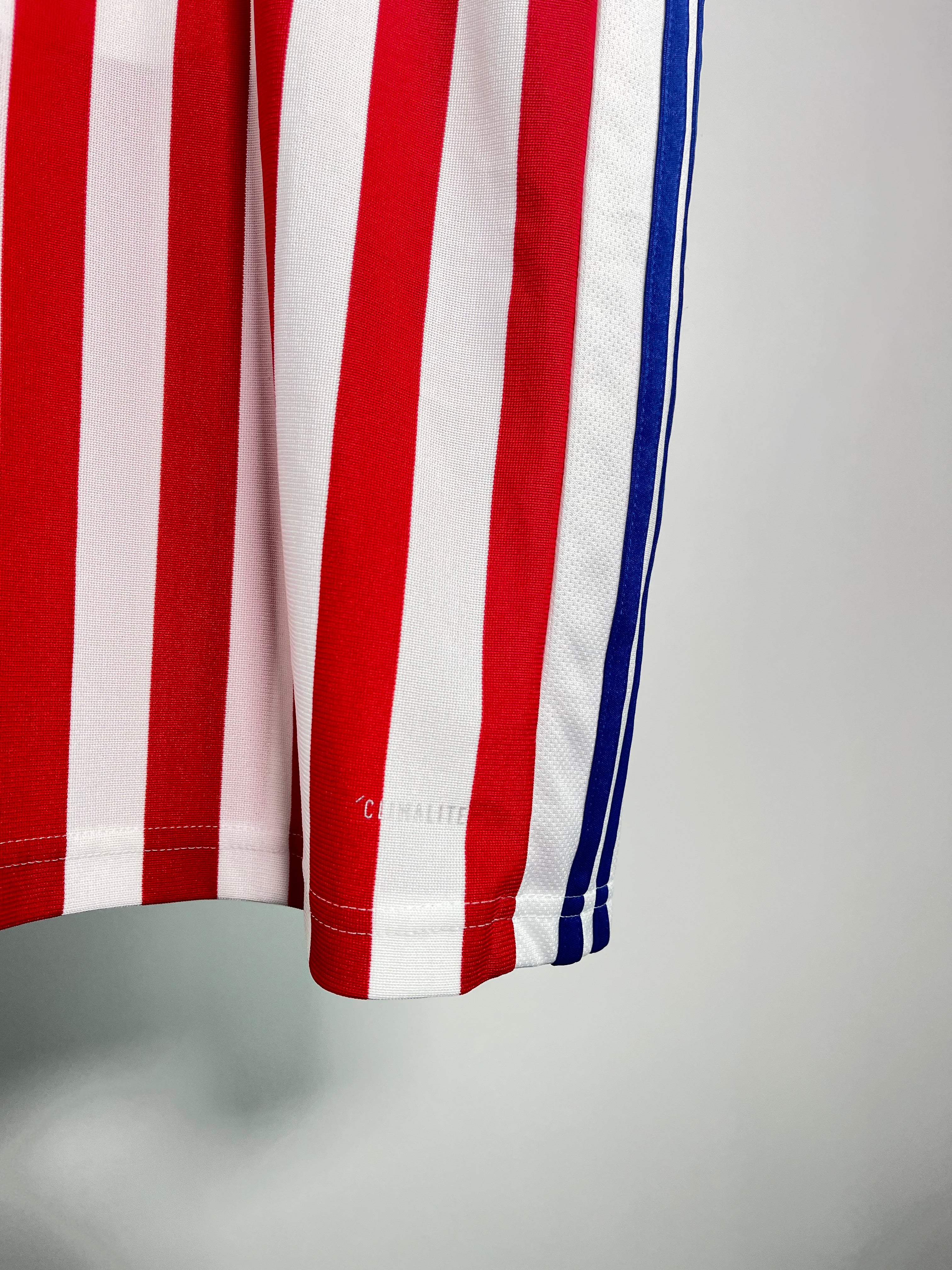Jersey Paraguay Local 2018 2020 Darío Verón (M)