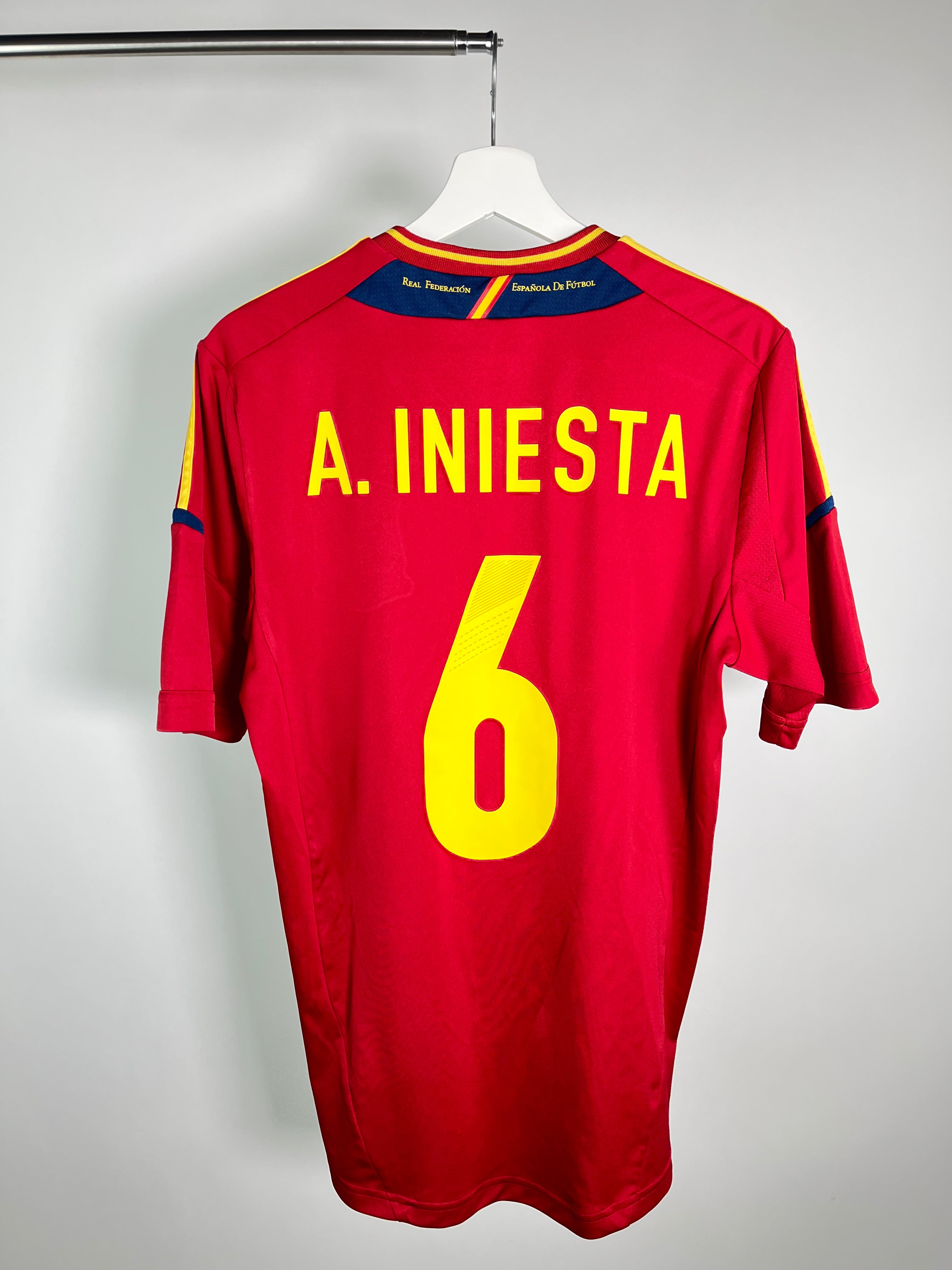 Jersey España Local 2012 2013 Andrés Iniesta (M)
